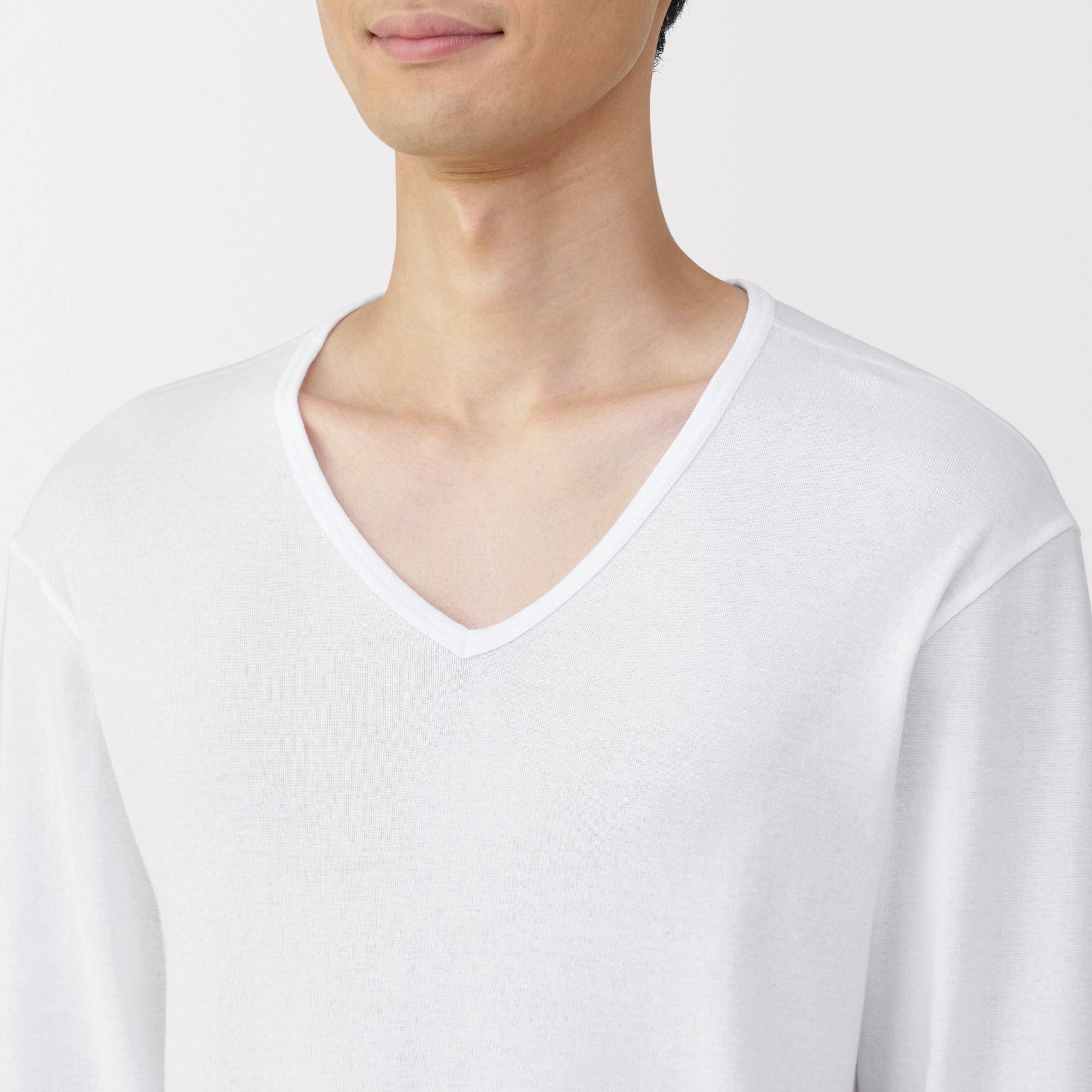 Warm Cotton V-Neck T-Shirt - Image 14