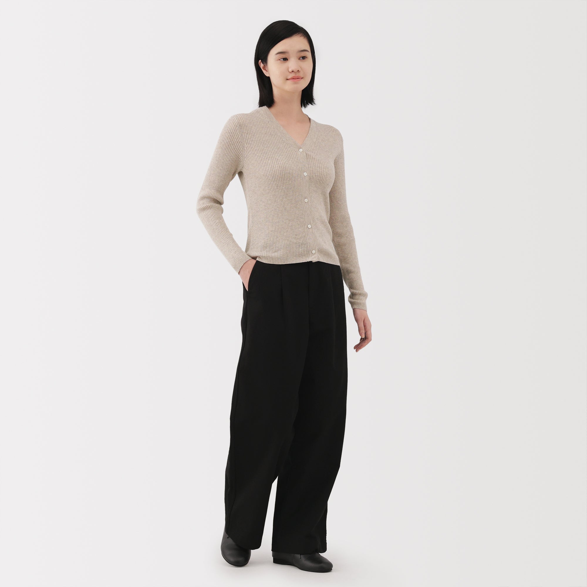 Lyocell Blend V-Neck Cardigan - Image 11