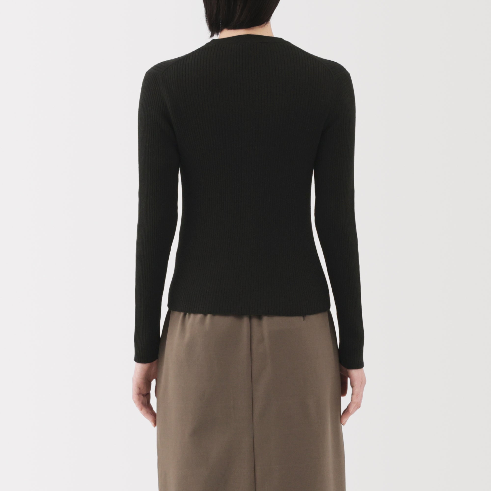 Lyocell Blend V-Neck Cardigan - Image 13