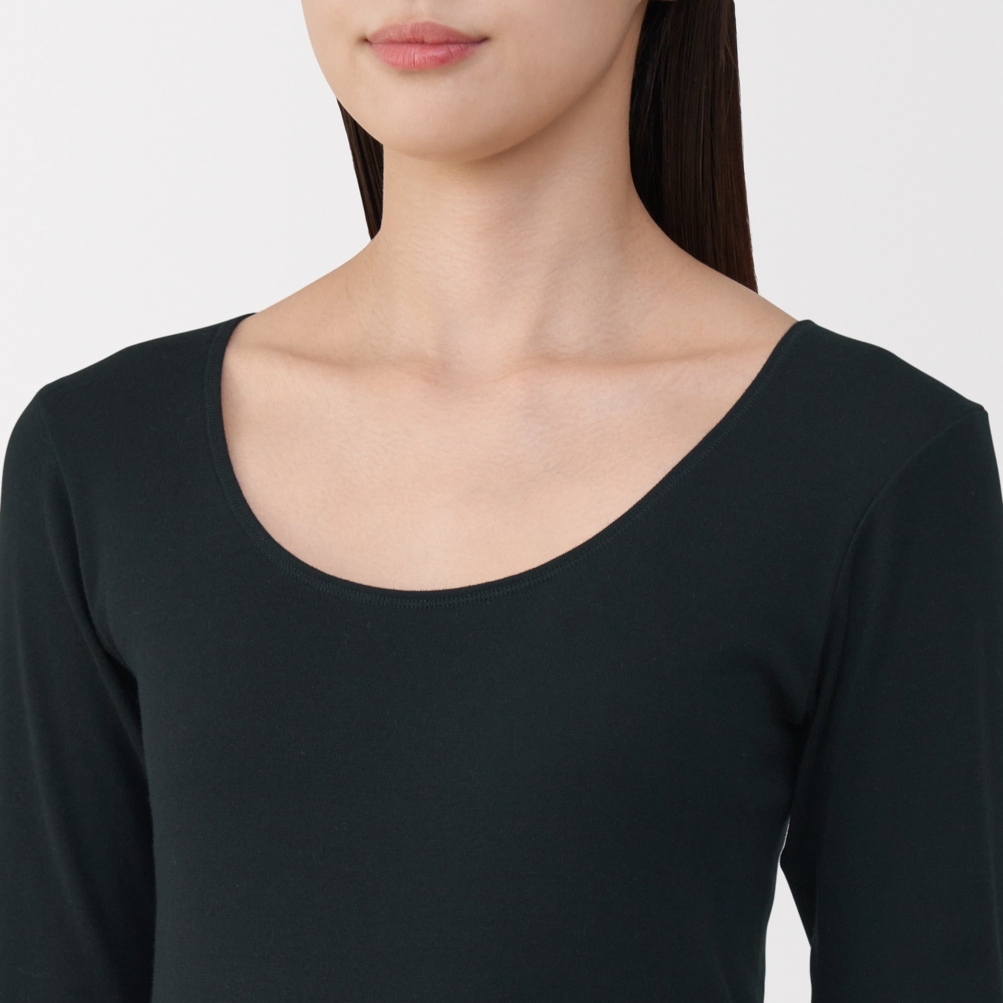 Warm Cotton U-Neck T-Shirt - Image 7