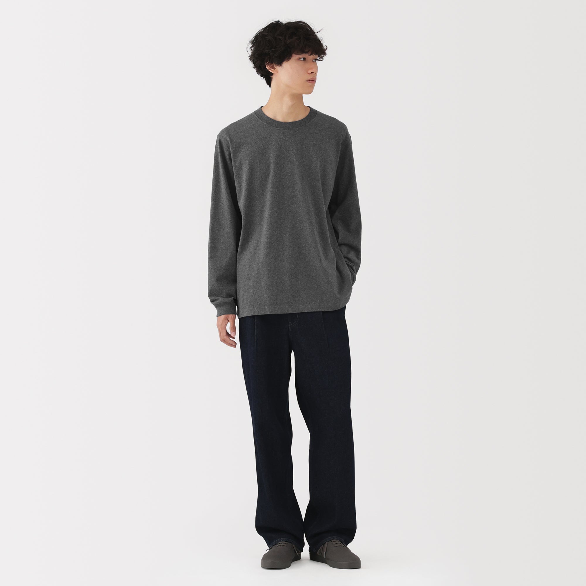 Cotton Heavyweight T-Shirt - Image 44