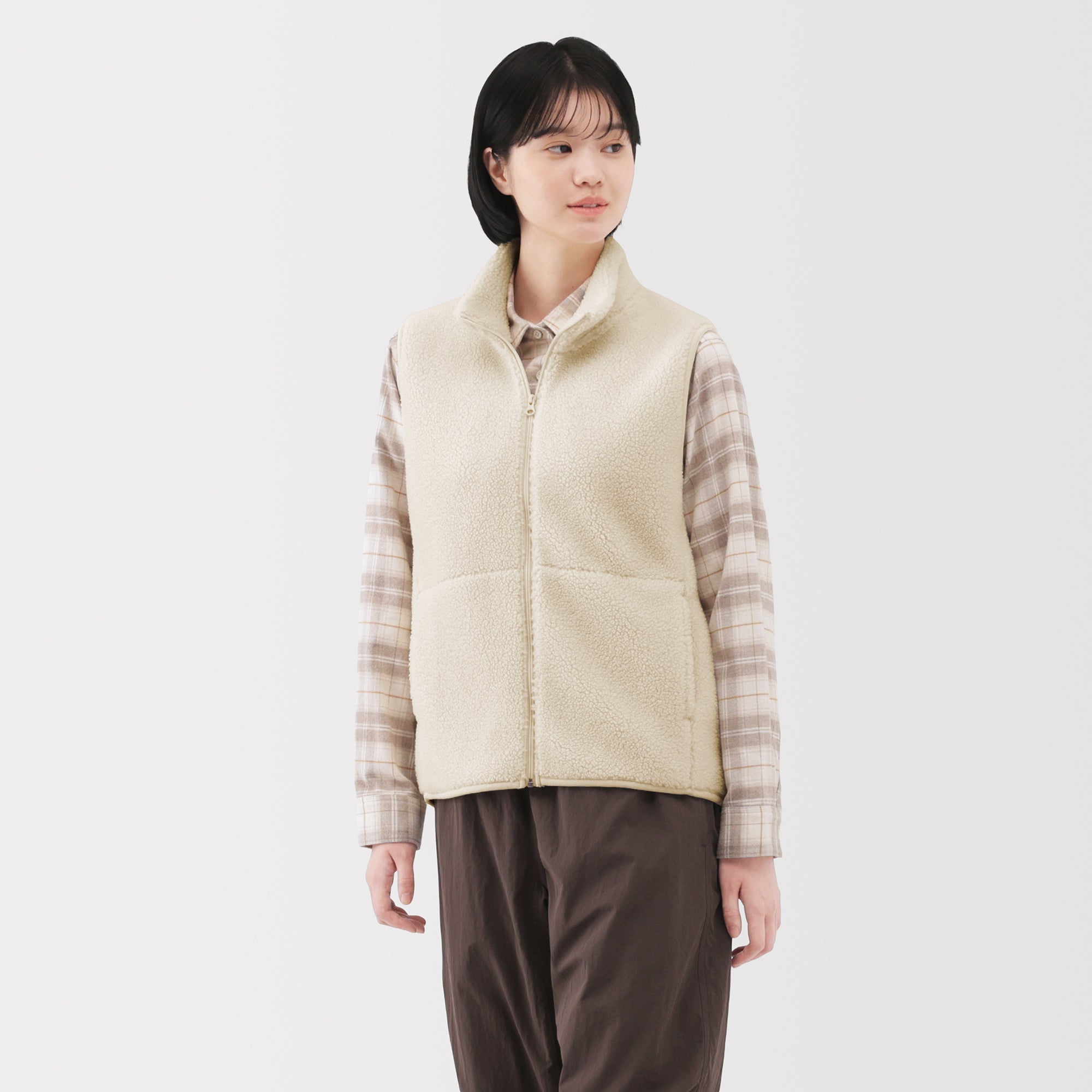 Boa Fleece Vest - Image 11