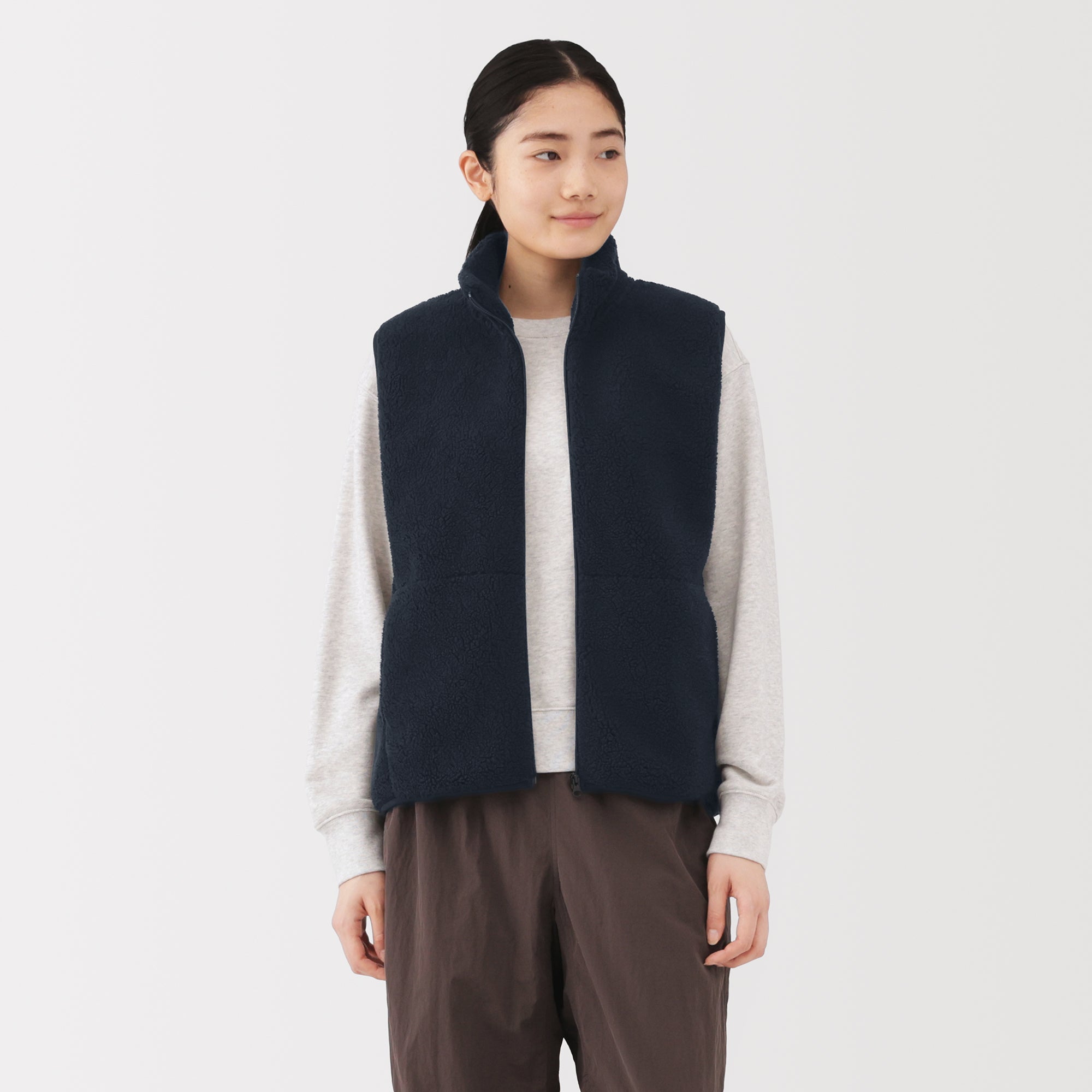 Boa Fleece Vest - Image 19