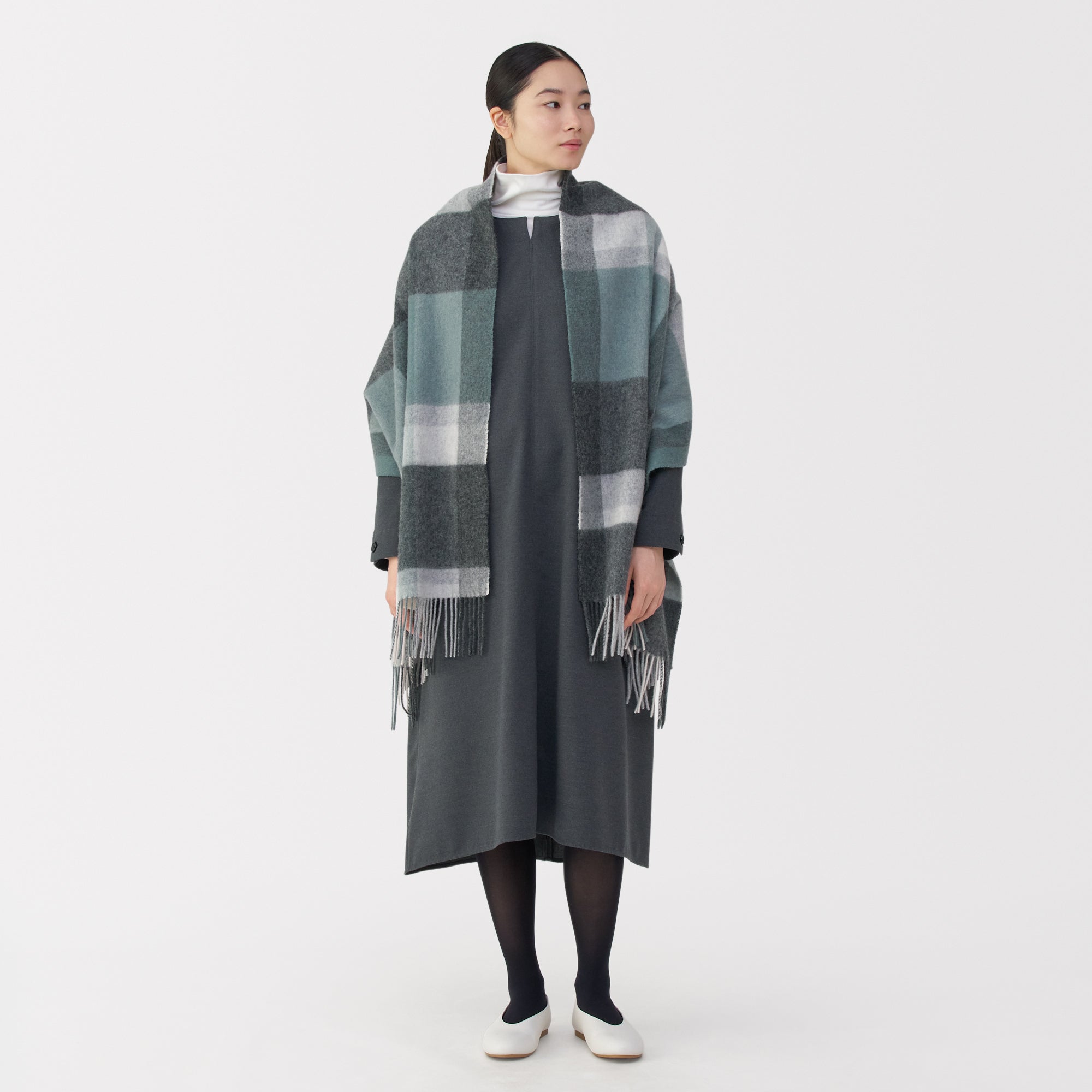 Fluffy Wool Blanket Stole - Image 9