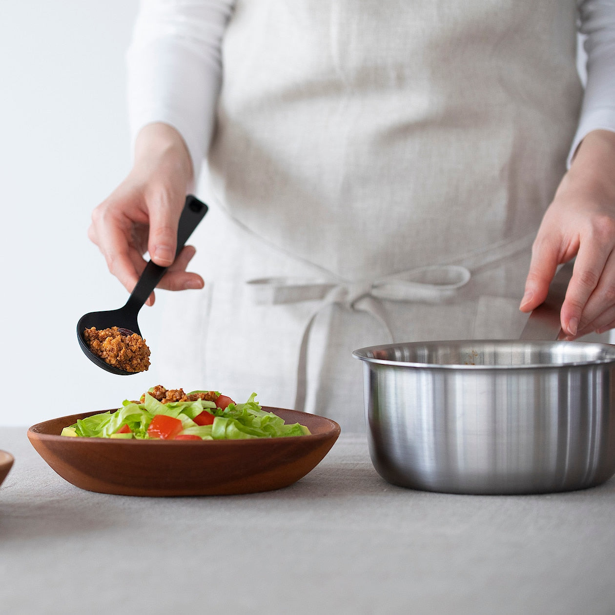 Acacia Deep Plate - 9.4 x 2 - Image 7