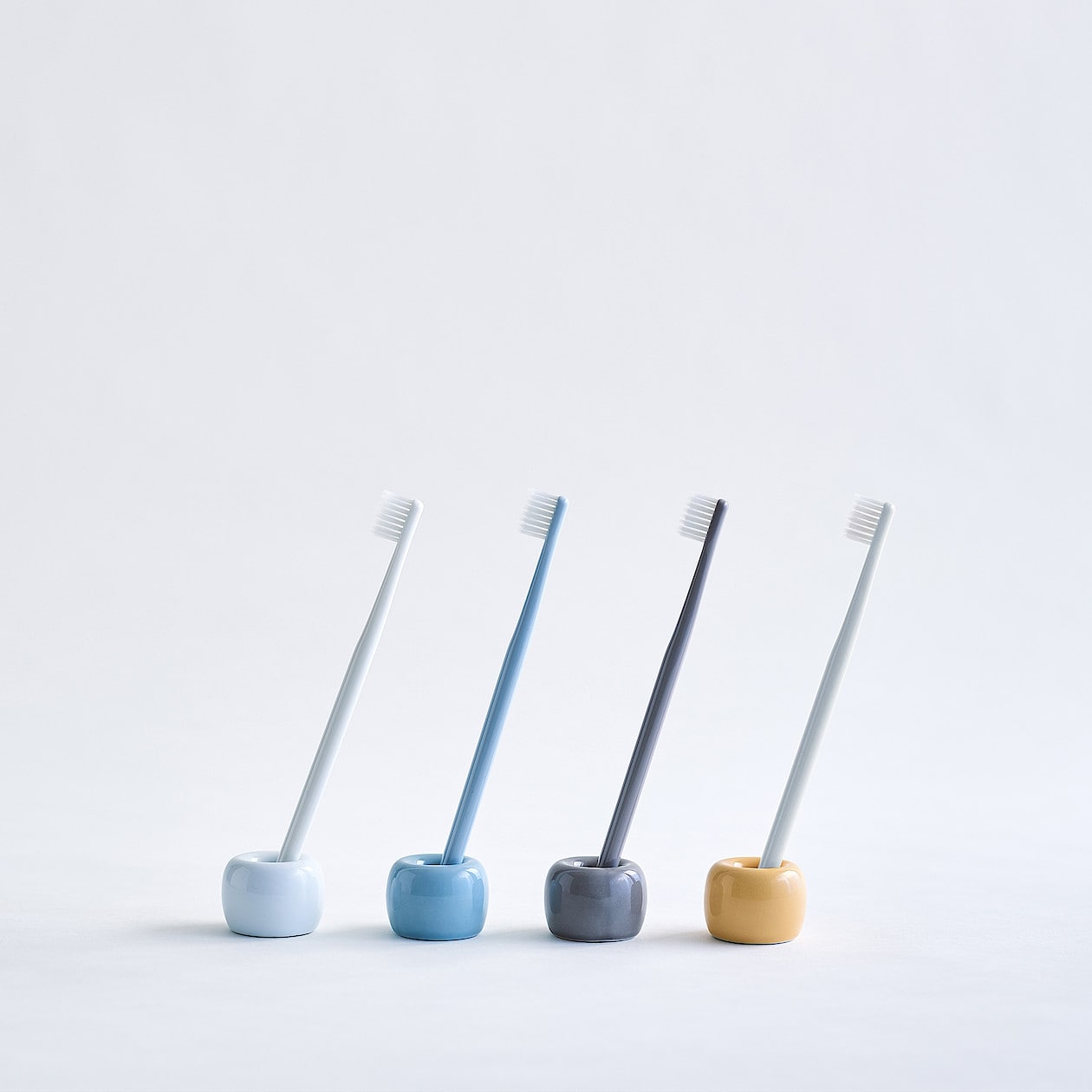 Porcelain Toothbrush Stand - Image 8