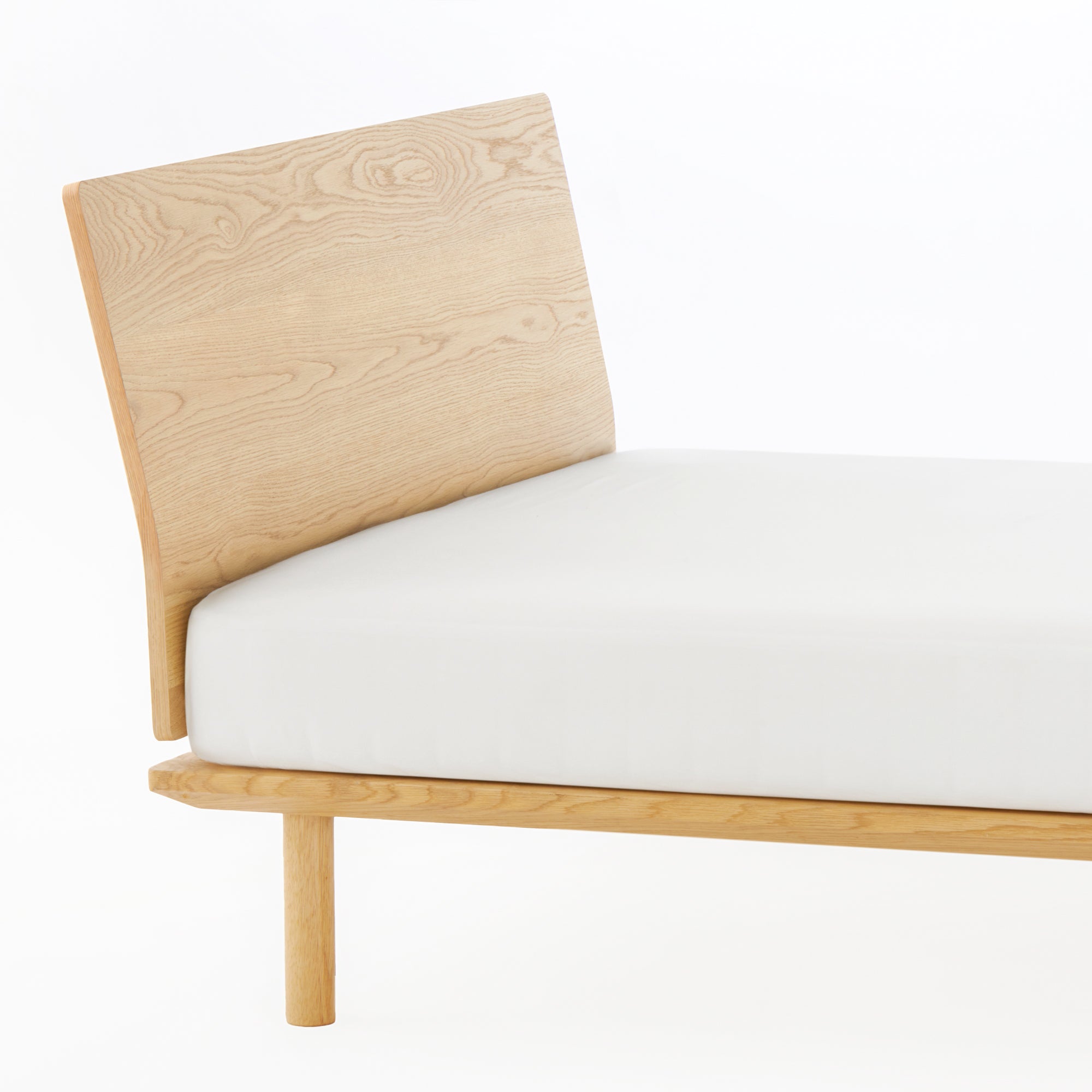 M8 Legs for Pocket Coil Mattress with Attachable Legs - Image 9