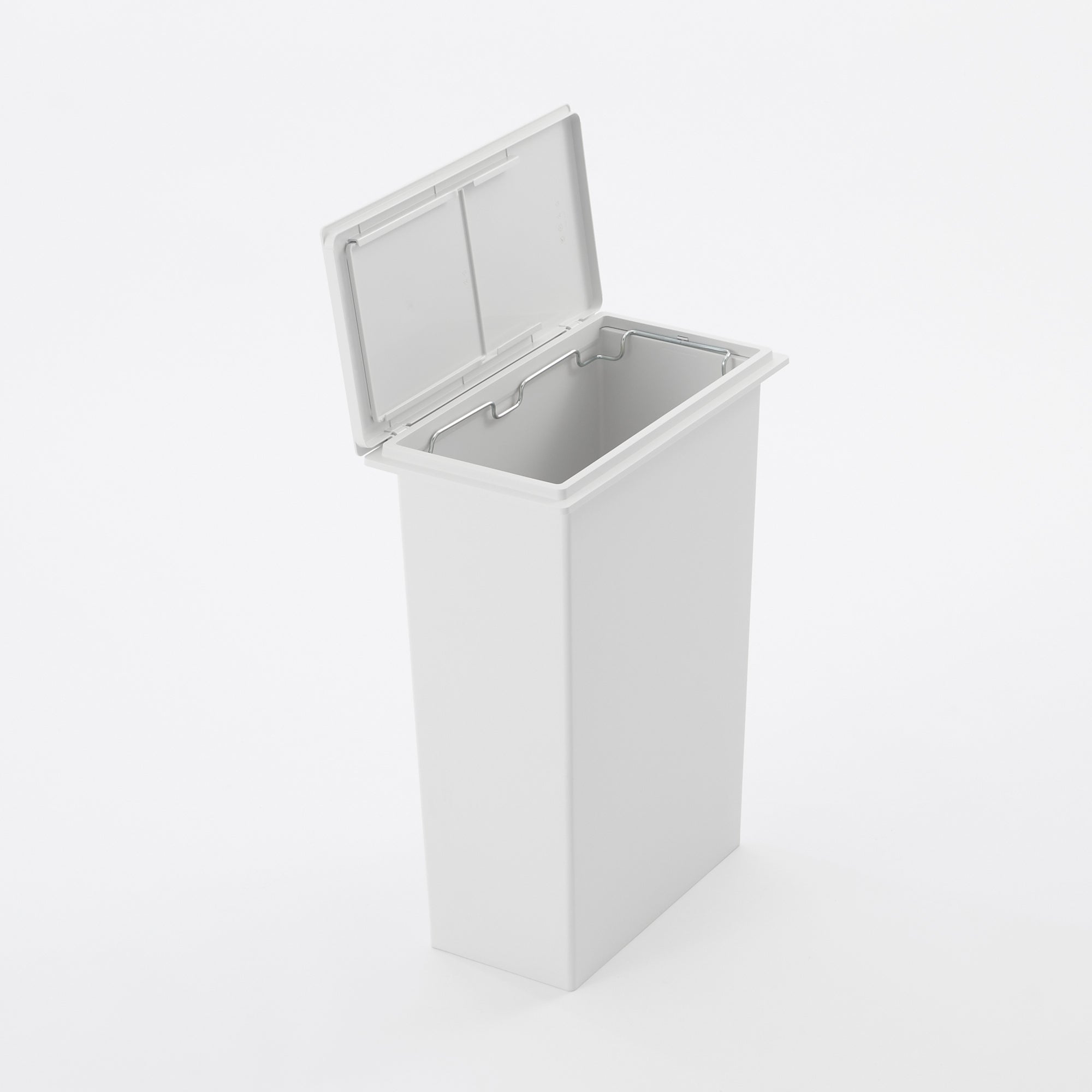 Polypropylene Lid for Dust Bin With Sliding Window - Image 7