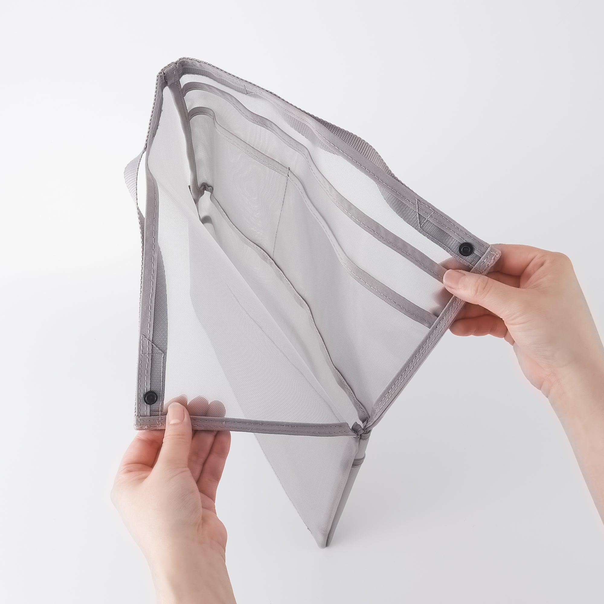 Nylon Mesh Bag Organizer Vertical A4 - Gray - Image 3