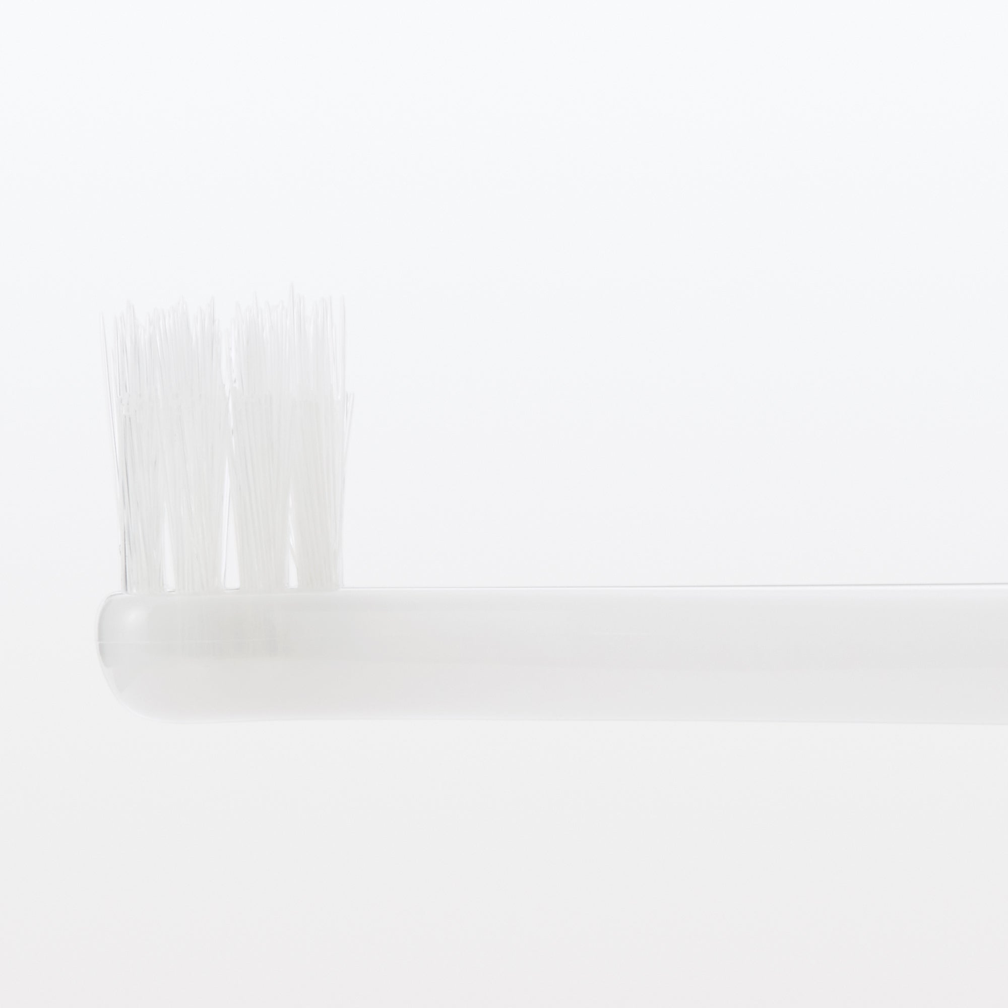 Replaceable Head Compact Medium Toothbrush - Yellow - Image 4