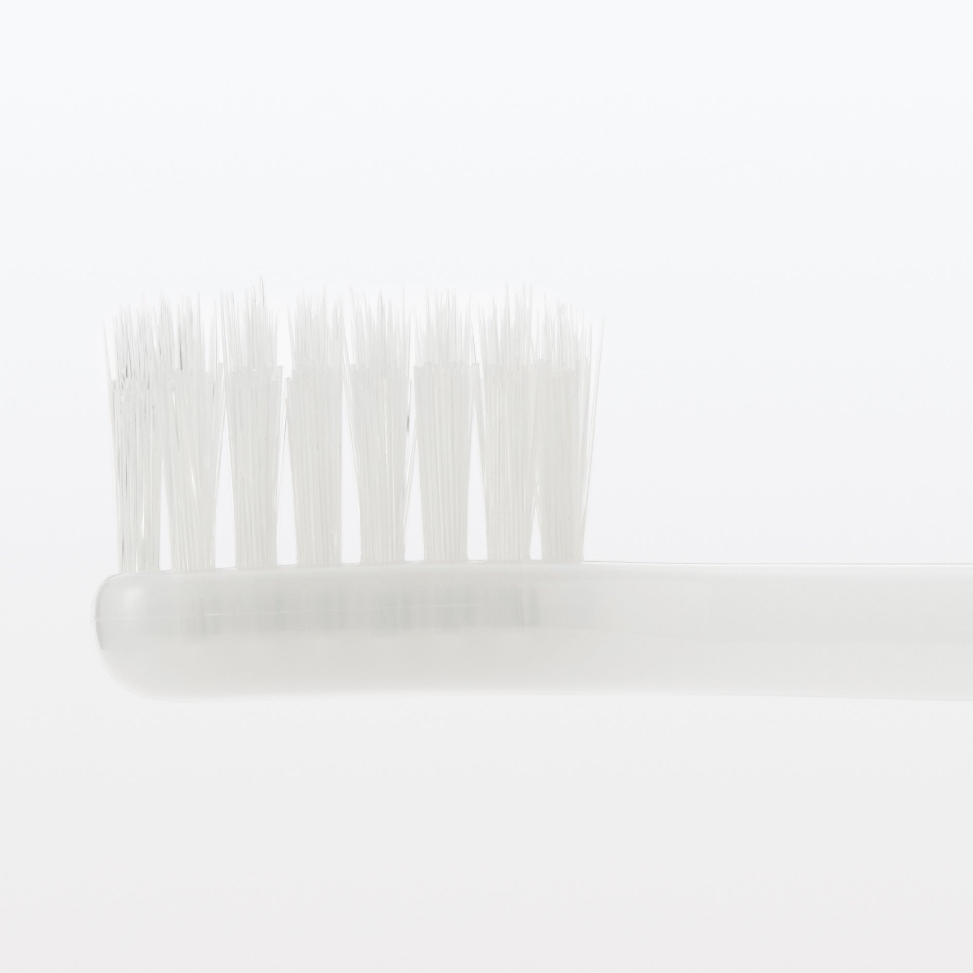 Replaceable Head Medium Toothbrush - White - Image 3