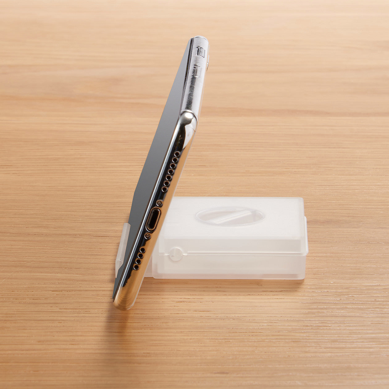 Polypropylene Cable Case with Stand - Image 9