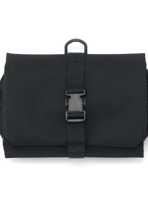 Hanging Case with Pouch