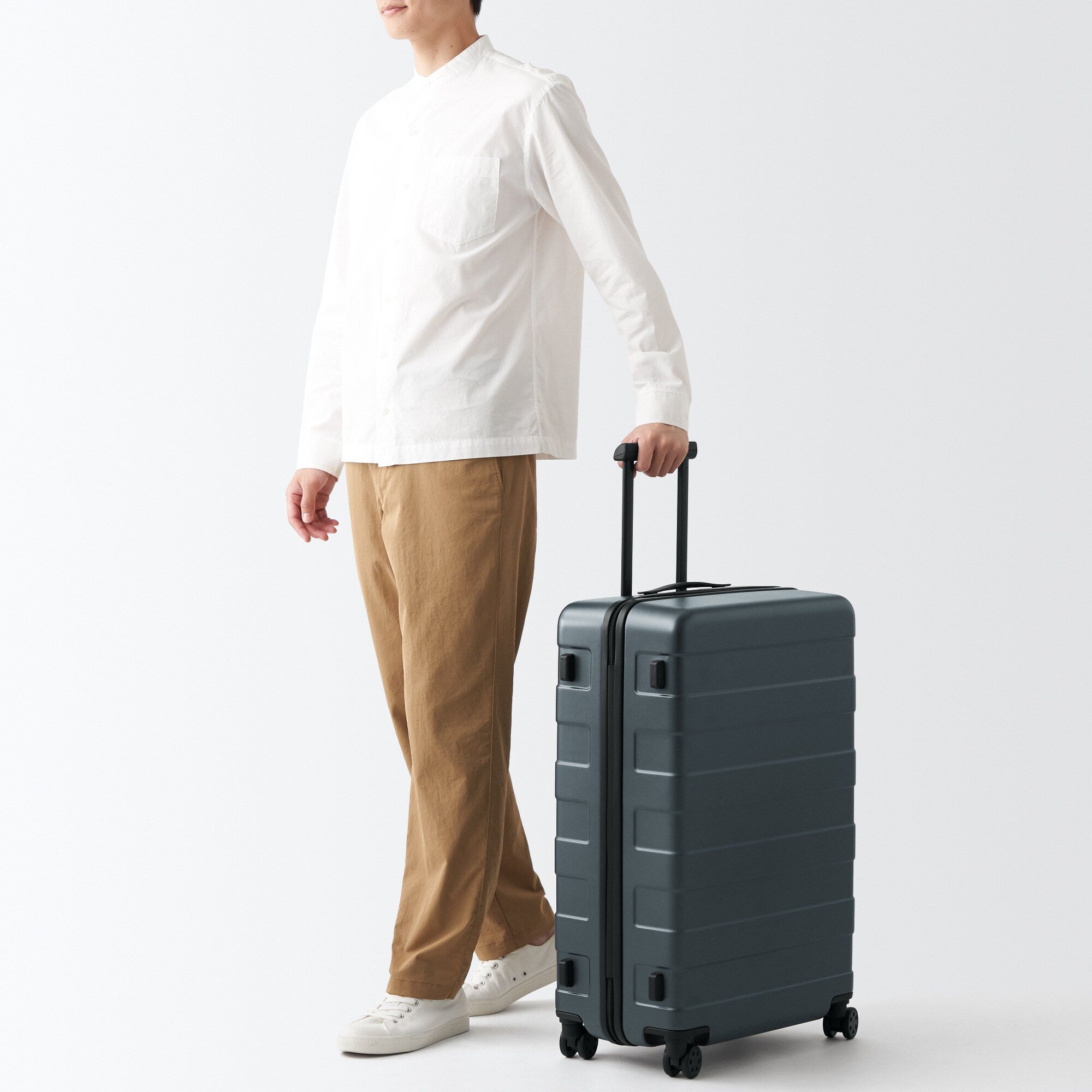 Adjustable Handle Hard Shell Suitcase 75L | Check-In - Image 59