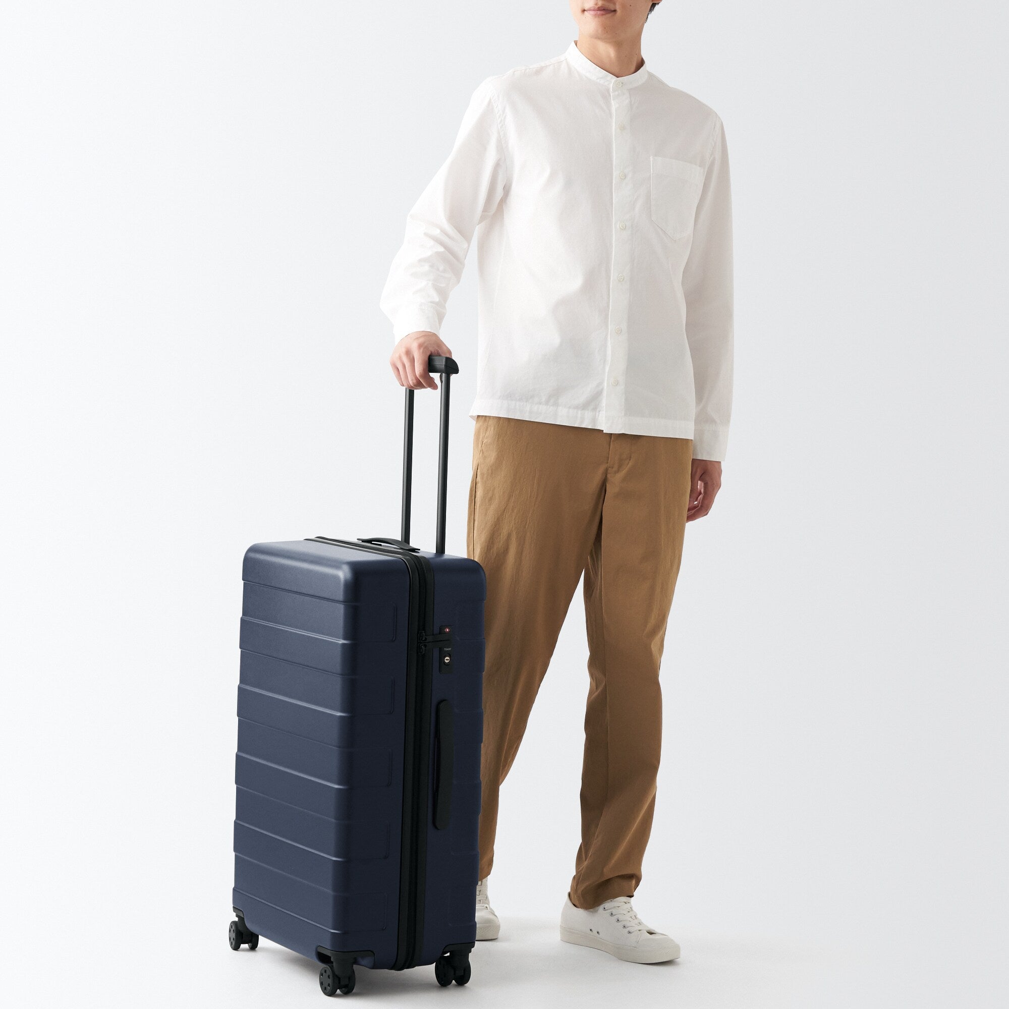 Adjustable Handle Hard Shell Suitcase 75L | Check-In - Image 38