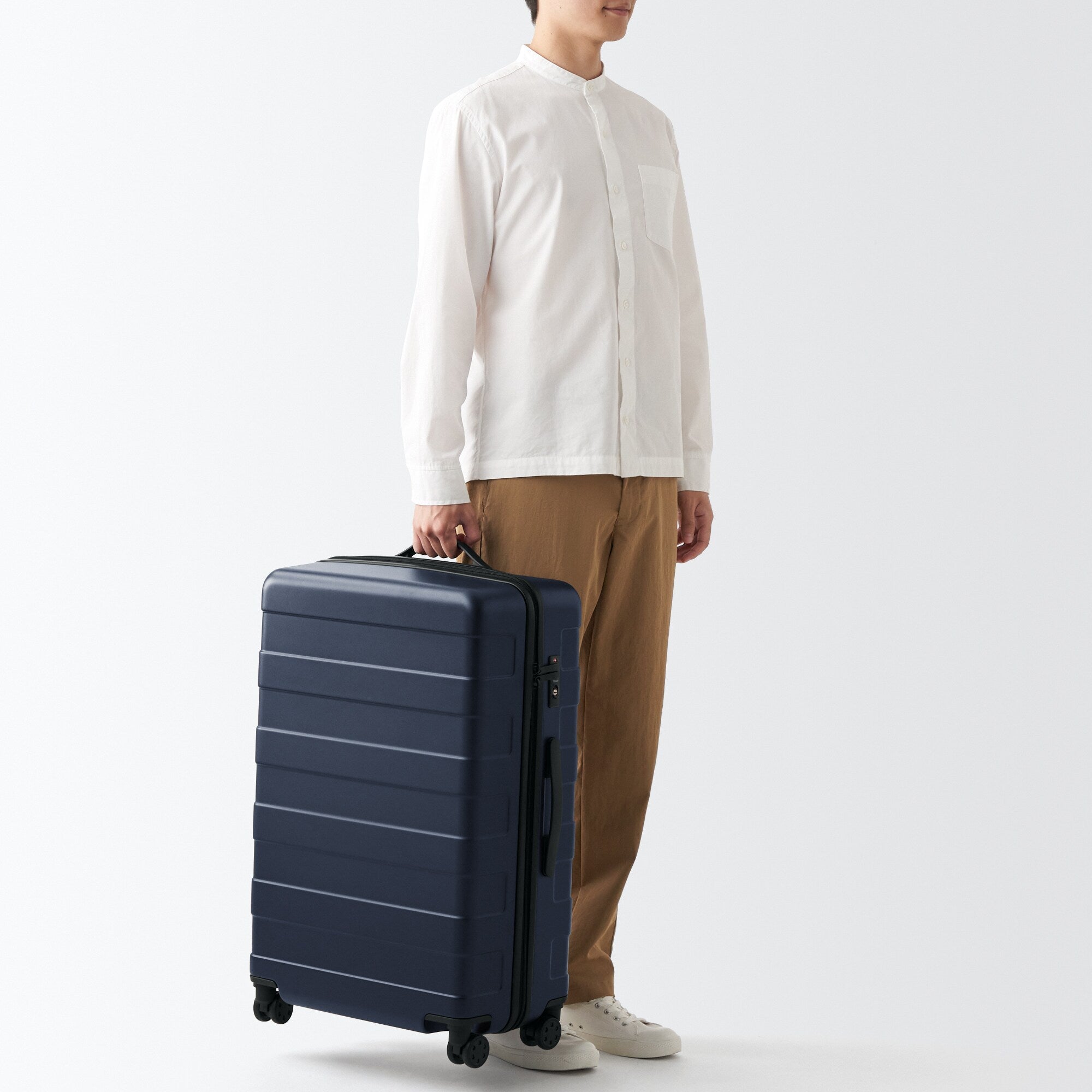 Adjustable Handle Hard Shell Suitcase 75L | Check-In - Image 39