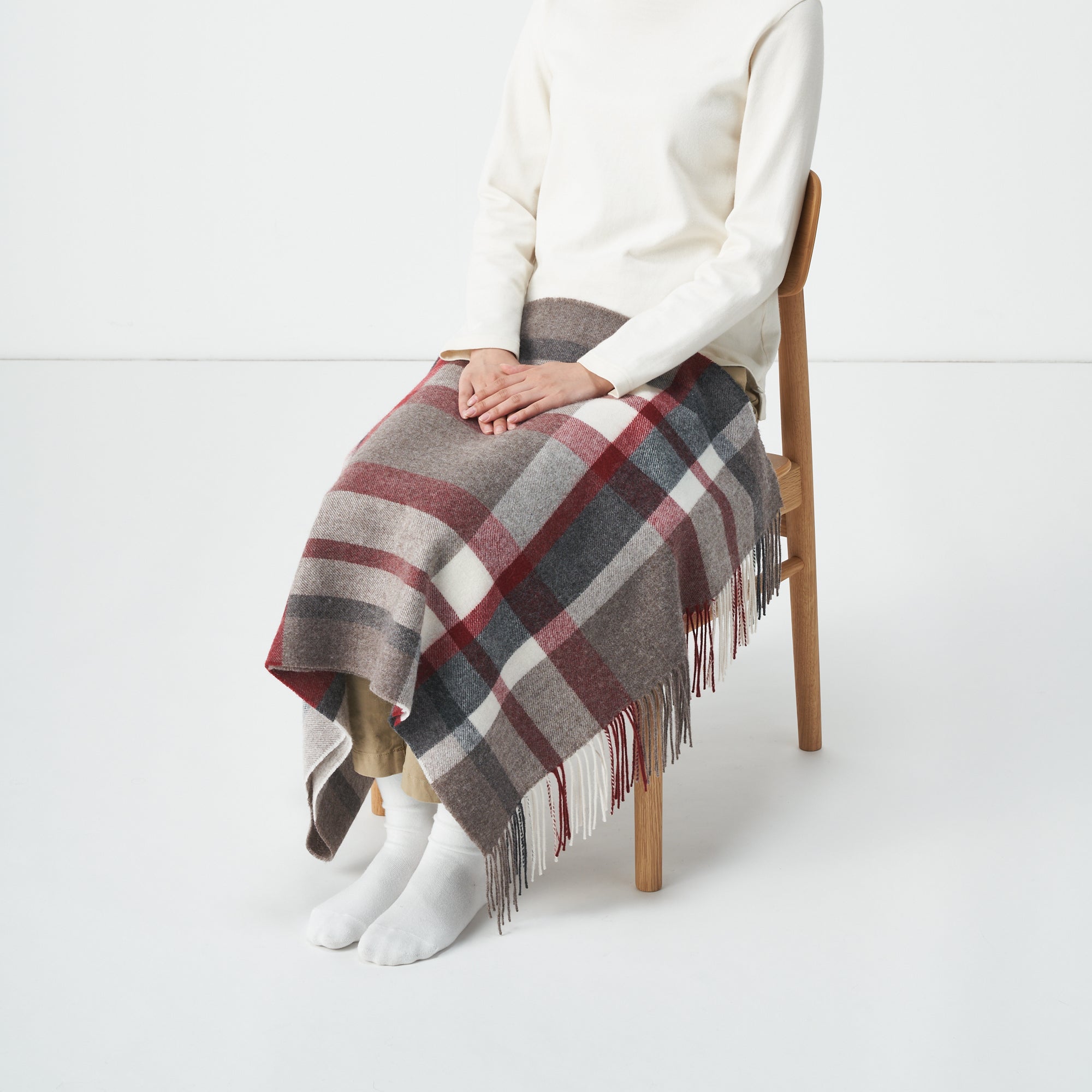 Wool 2-way Large Stole - Patterned - Image 9