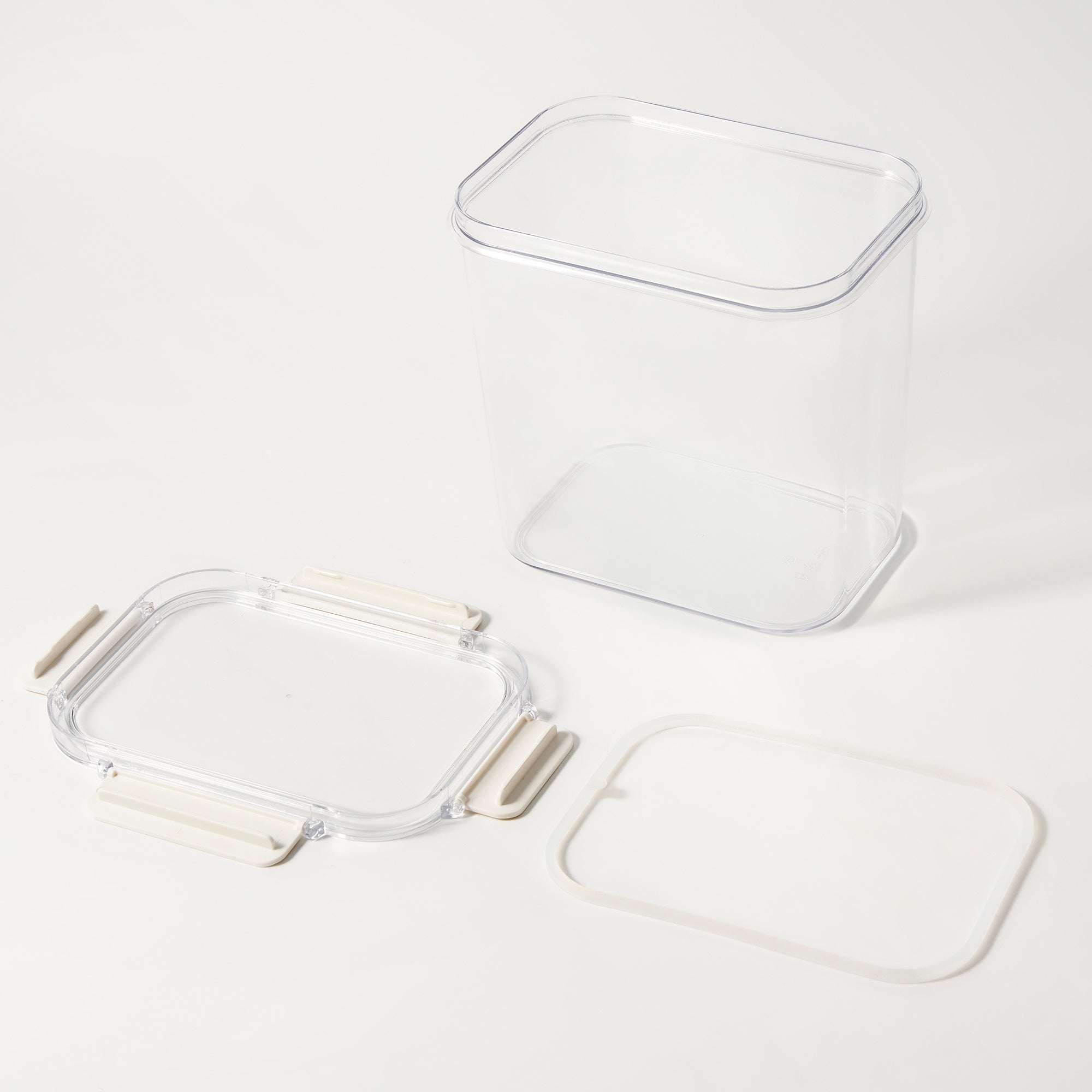 Clear Storage Container - 96.0 fl oz - Image 7
