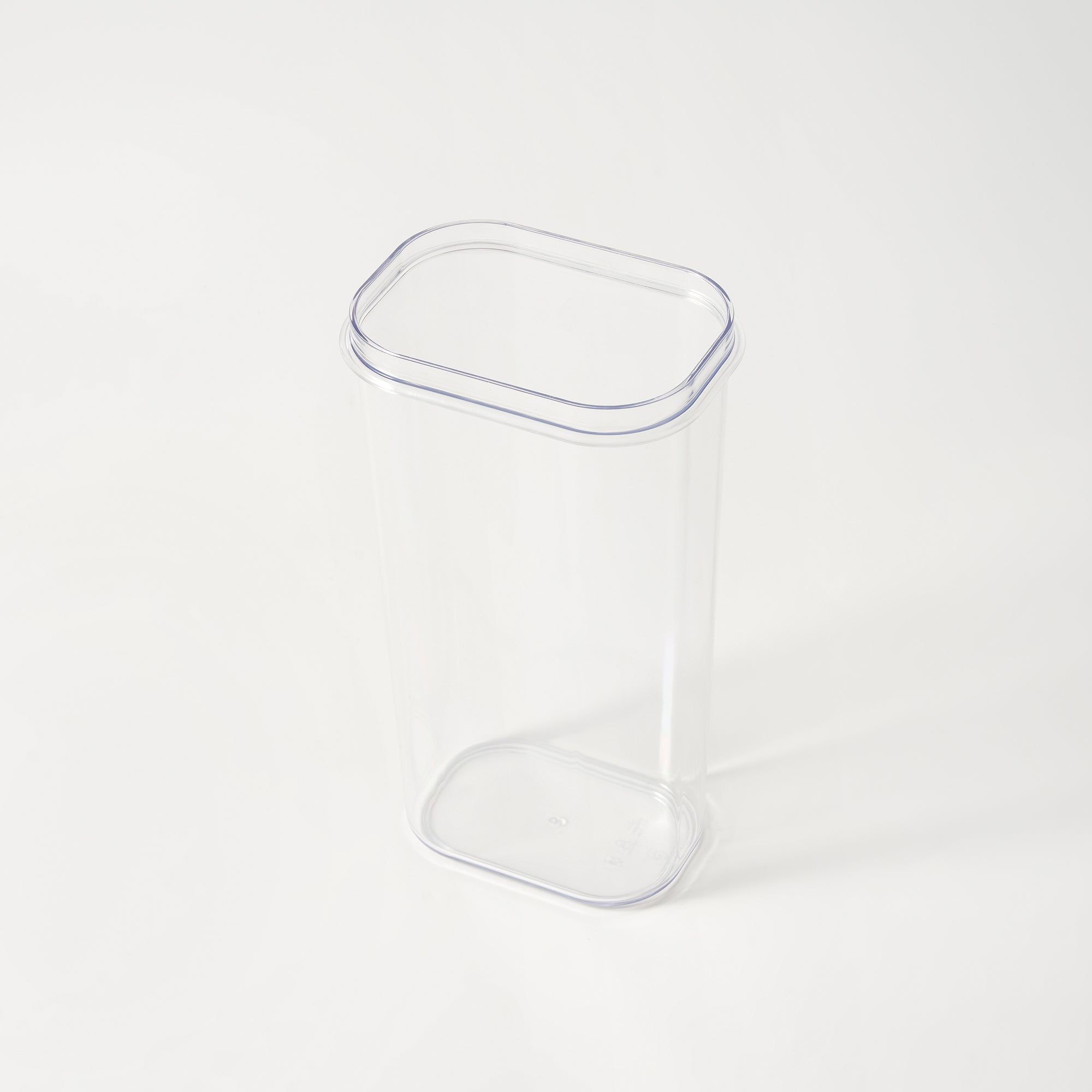 Clear Storage Container - 56.1 fl oz - Image 5