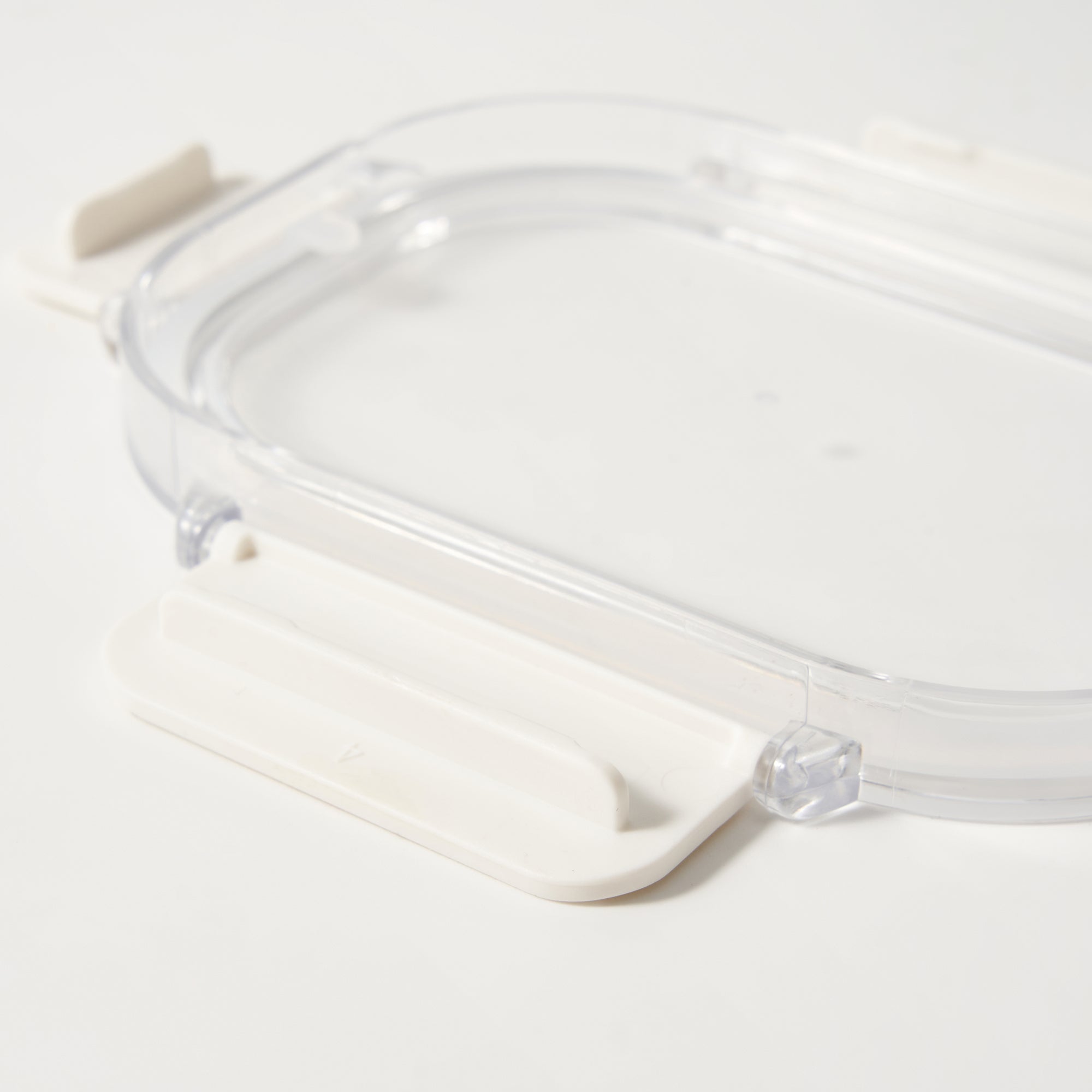 Clear Storage Container - 56.1 fl oz - Image 9