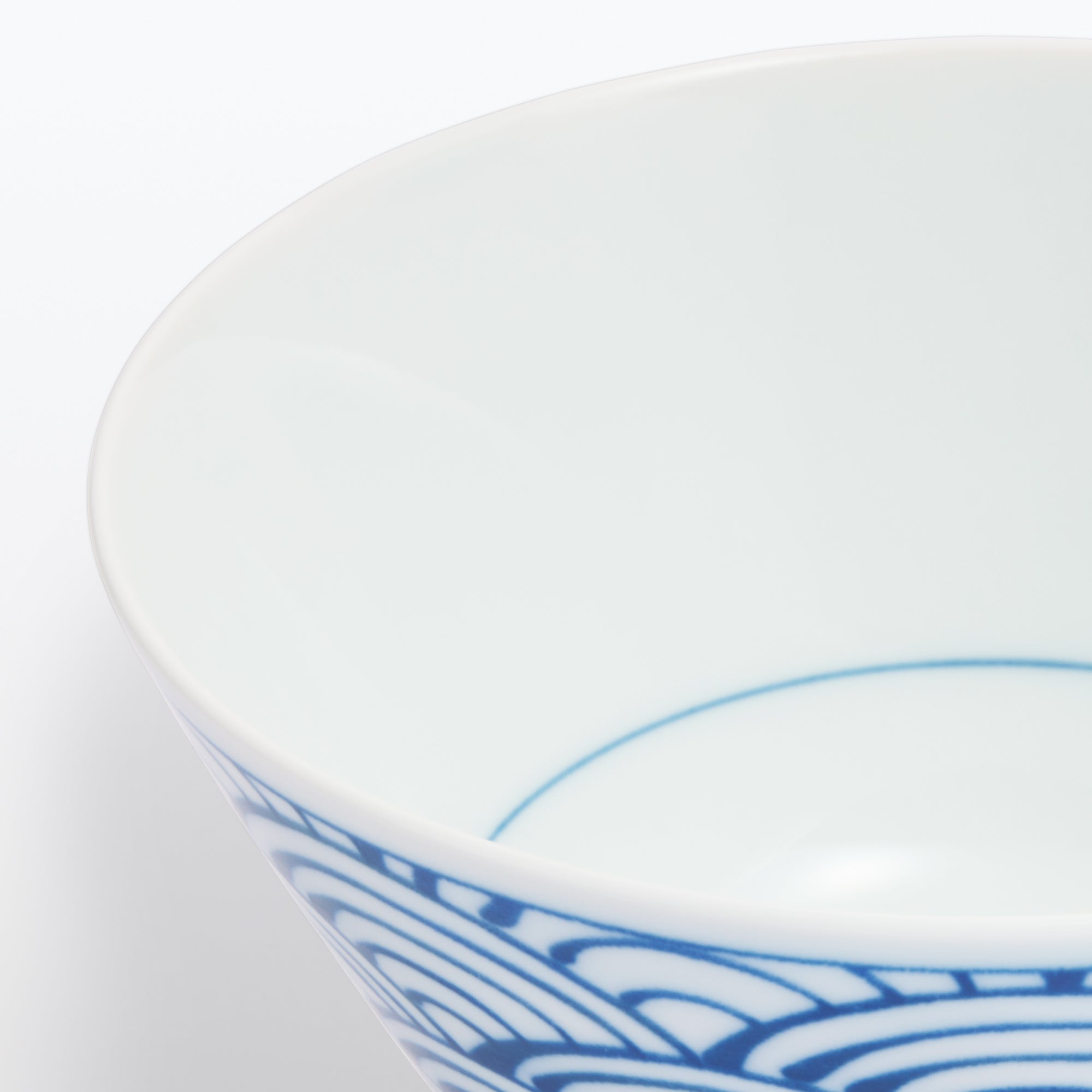 Hasami Ware Rice Bowl - Large Wave Pattern - Image 5