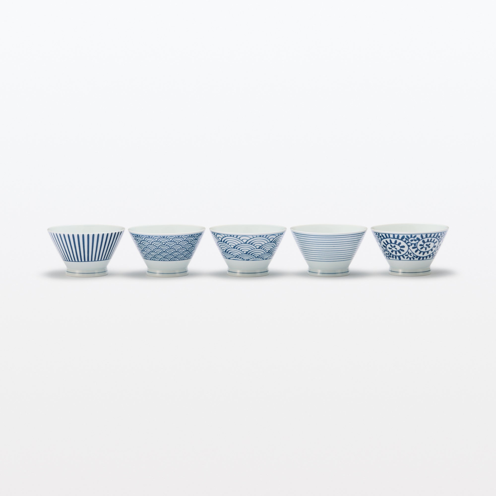 Hasami Ware Rice Bowl - Large Wave Pattern - Image 9