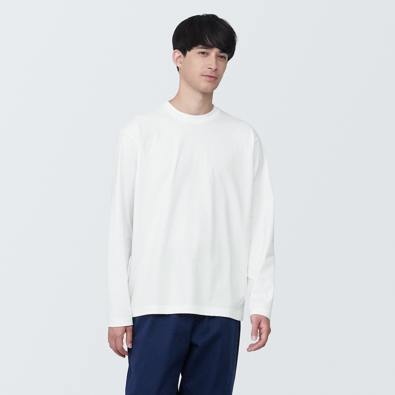 Men's Washed Jersey Crew Neck Long Sleeve T-Shirt - Image 17
