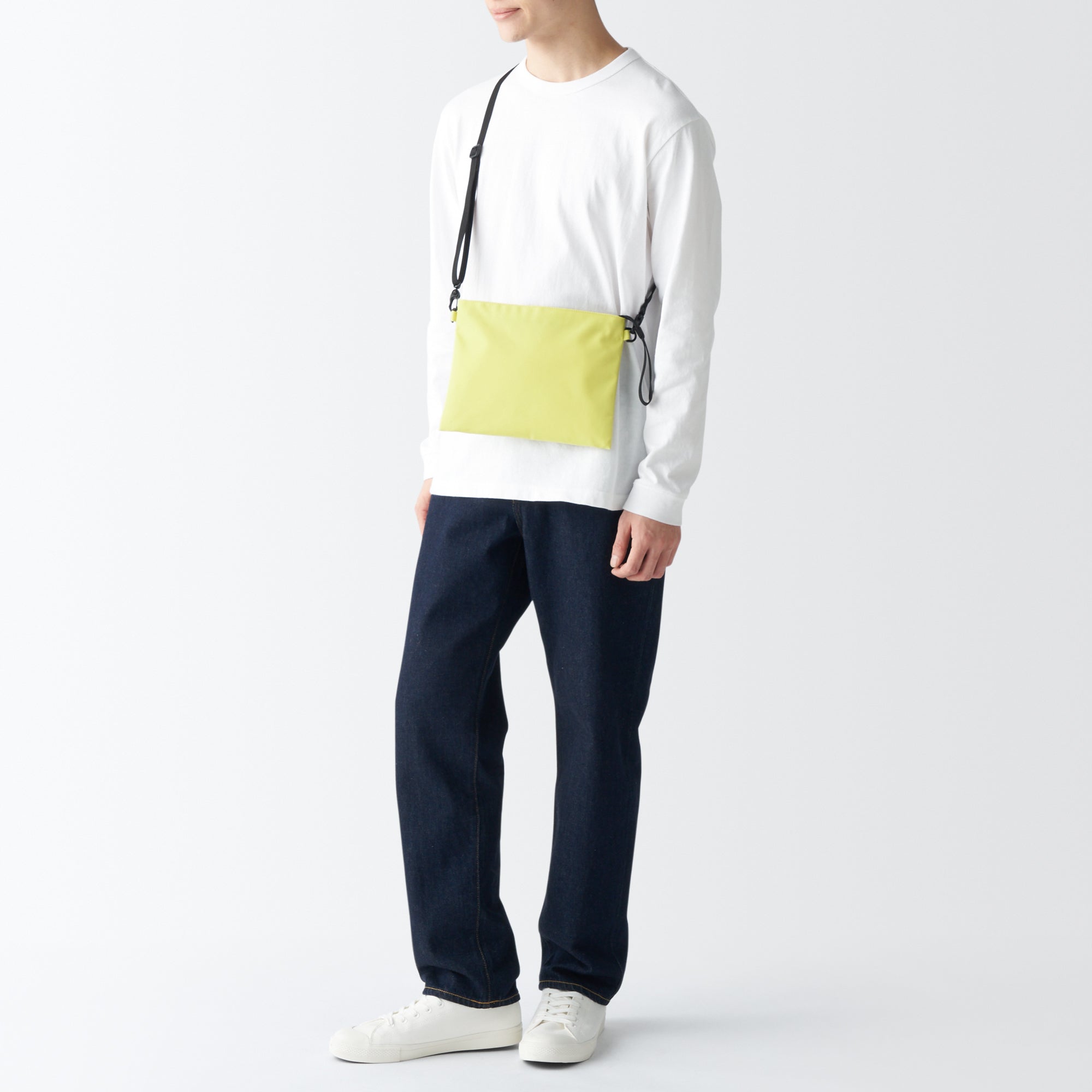 2-Way Water Repellent Sacoche / Crossbody Bag