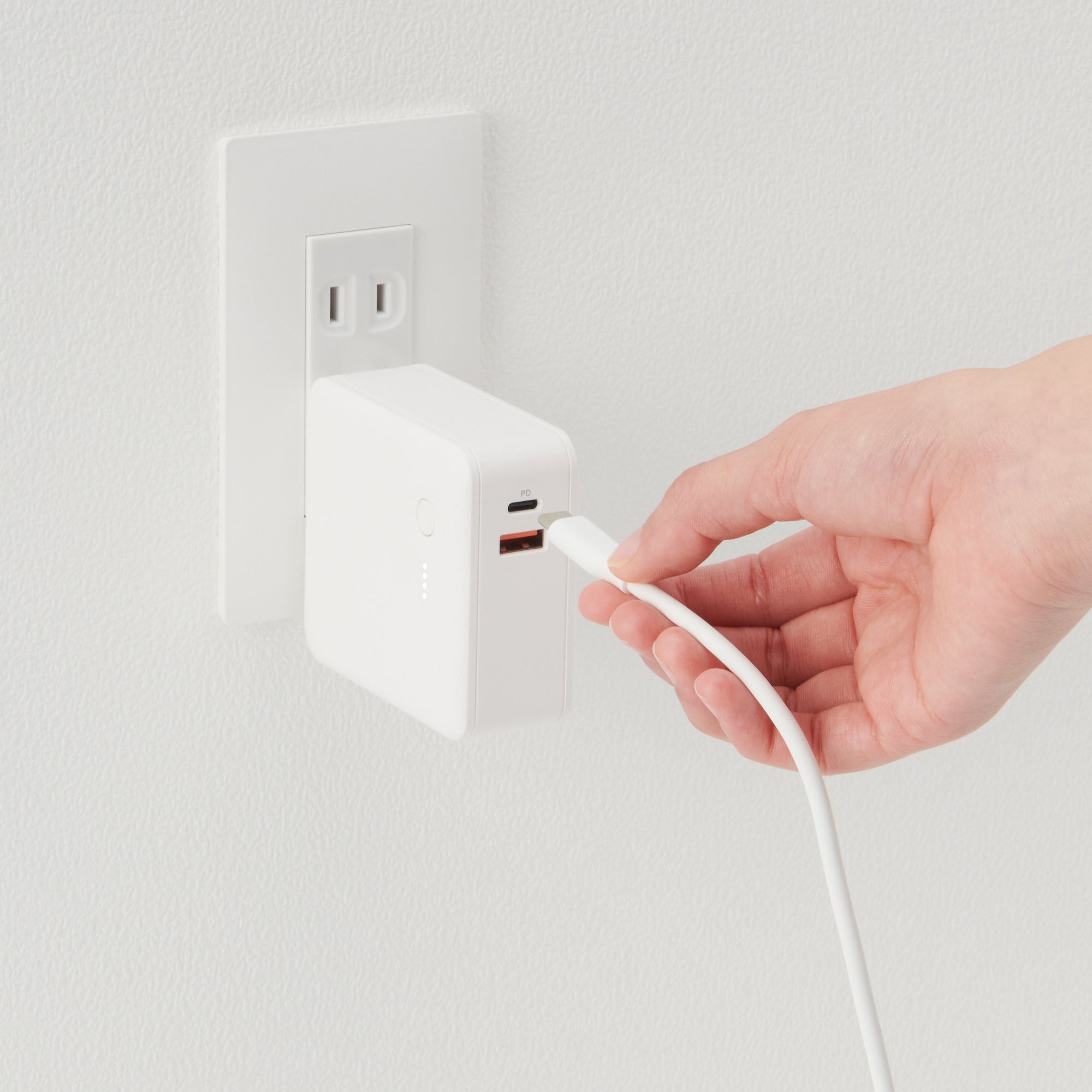 Soft and Tangle-free USB Cable - C to C - White - Image 4