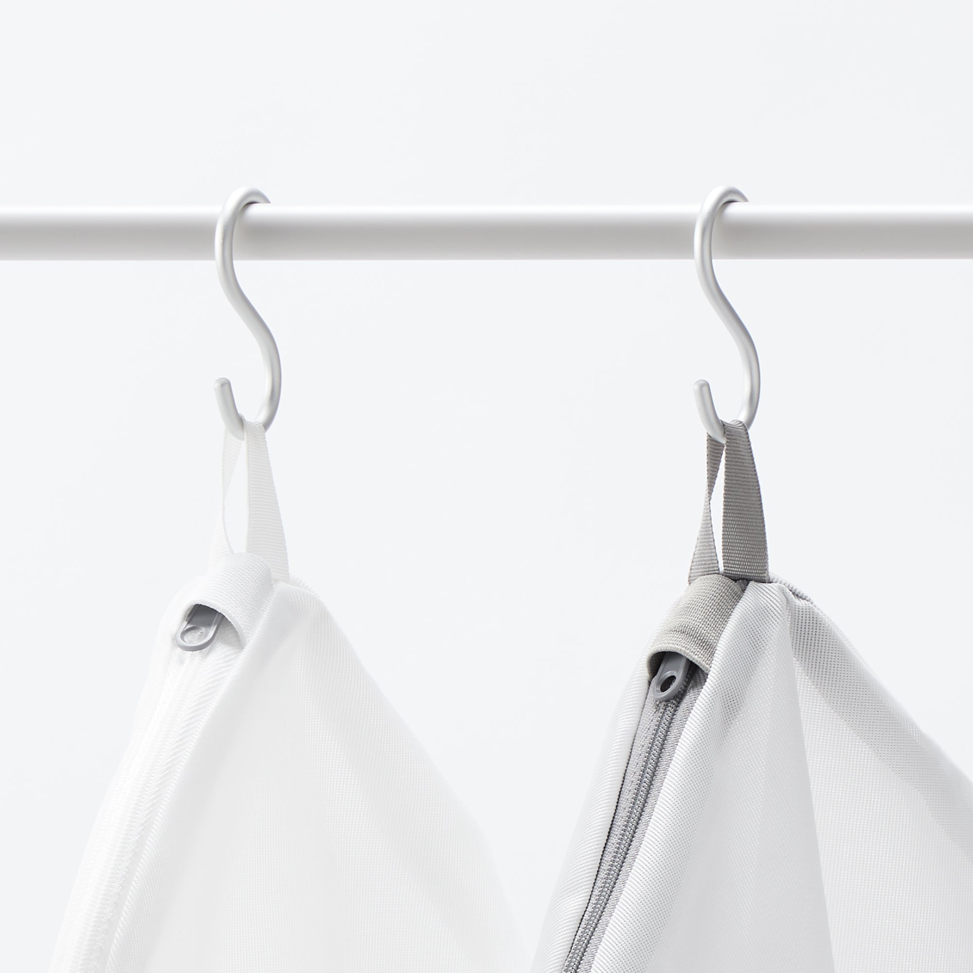 Polyester Reversible Laundry Net - Round - Small - Image 6