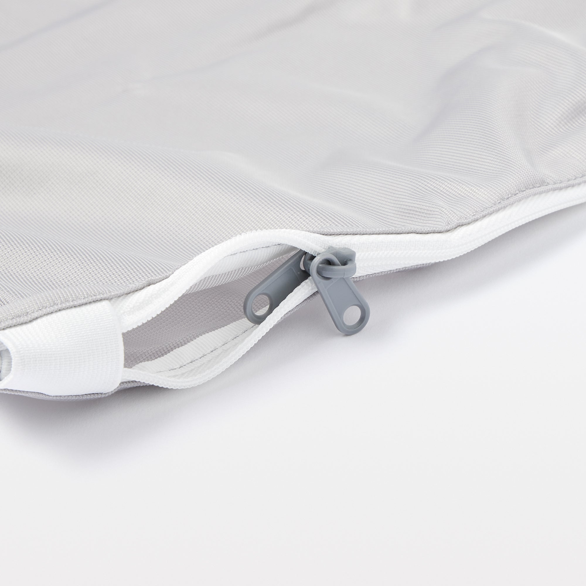 Polyester Reversible Laundry Net - Flat - Small - Image 2