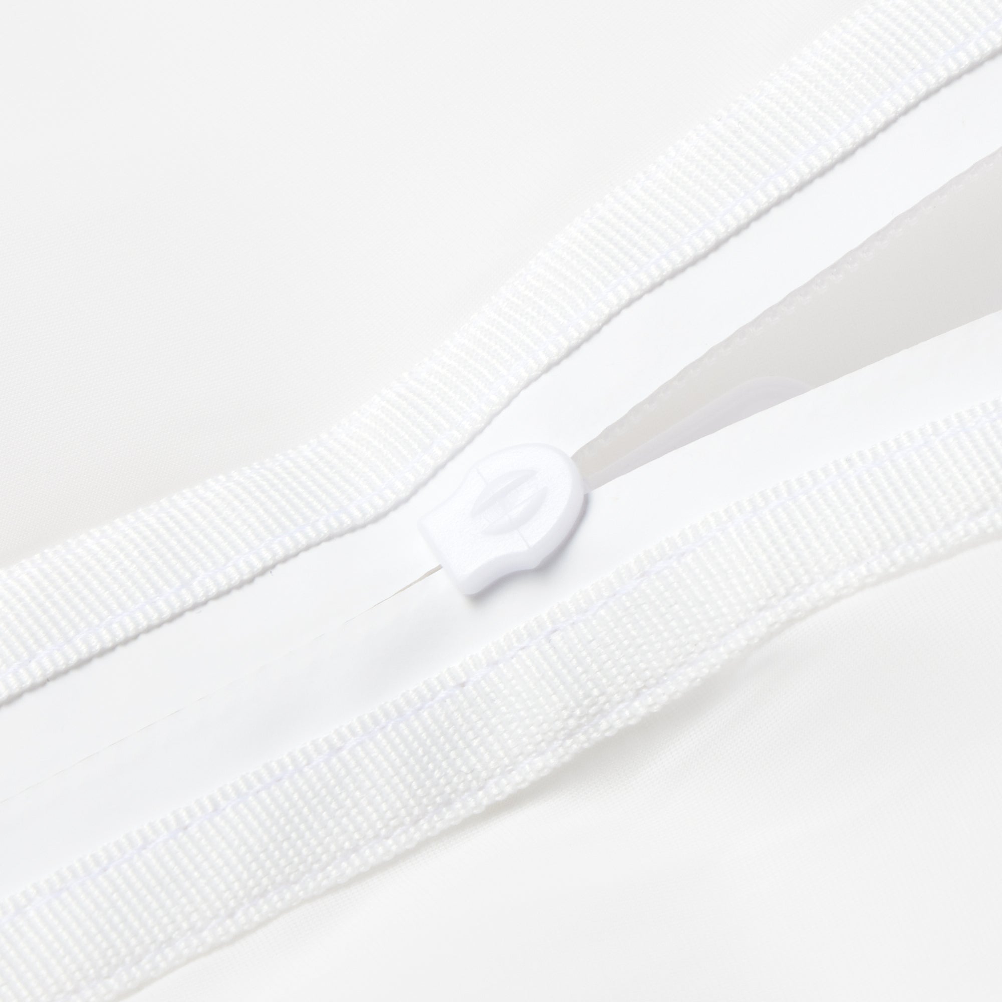 Densely Woven Fiber-Shielding Laundry Net Flat - Image 4