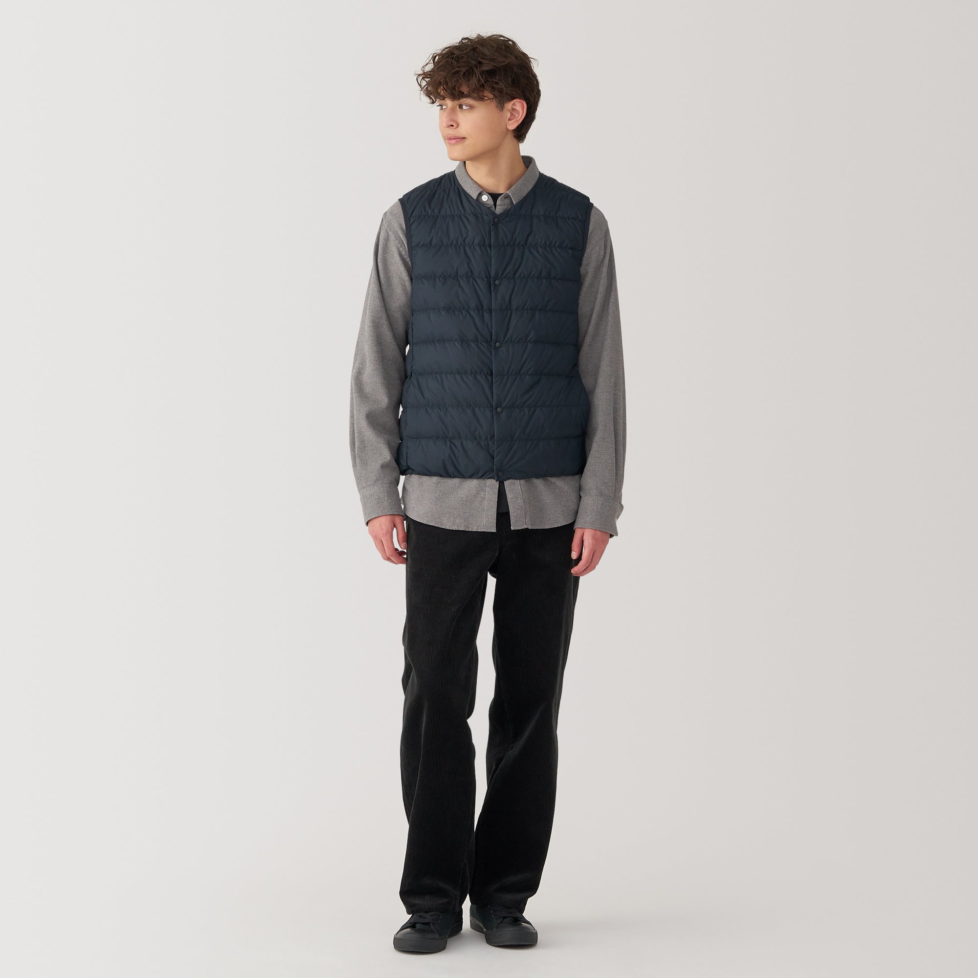 Men's Lightweight Down Collarless Vest - Image 26