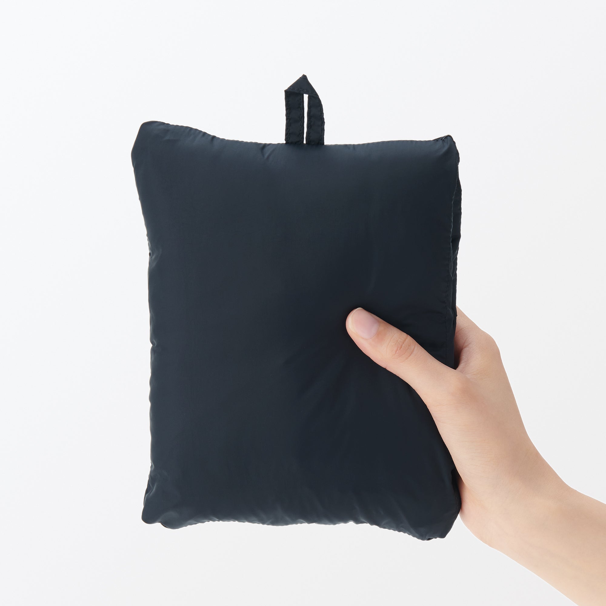 Men's Lightweight Down Collarless Vest - Image 31