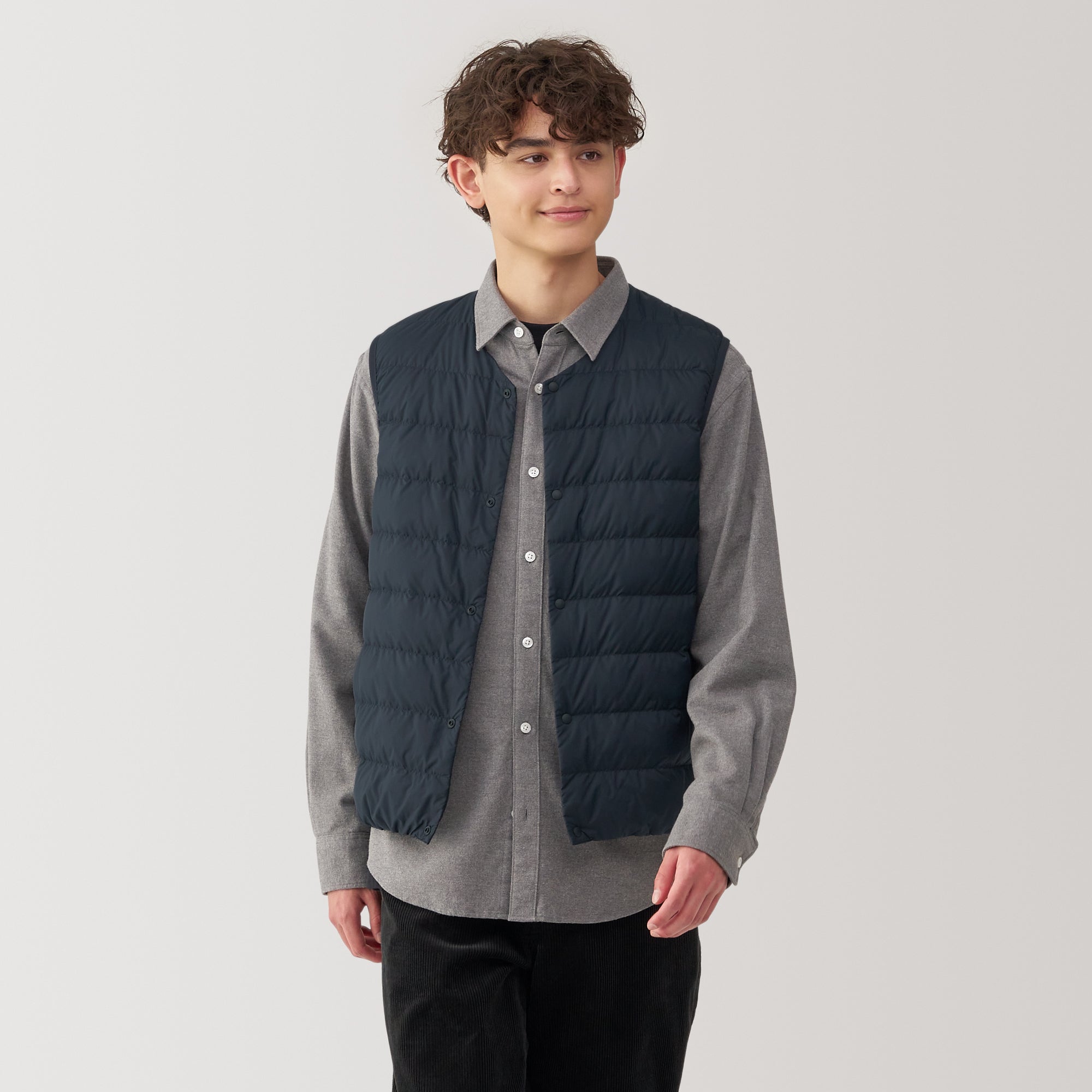 Men's Lightweight Down Collarless Vest - Image 25