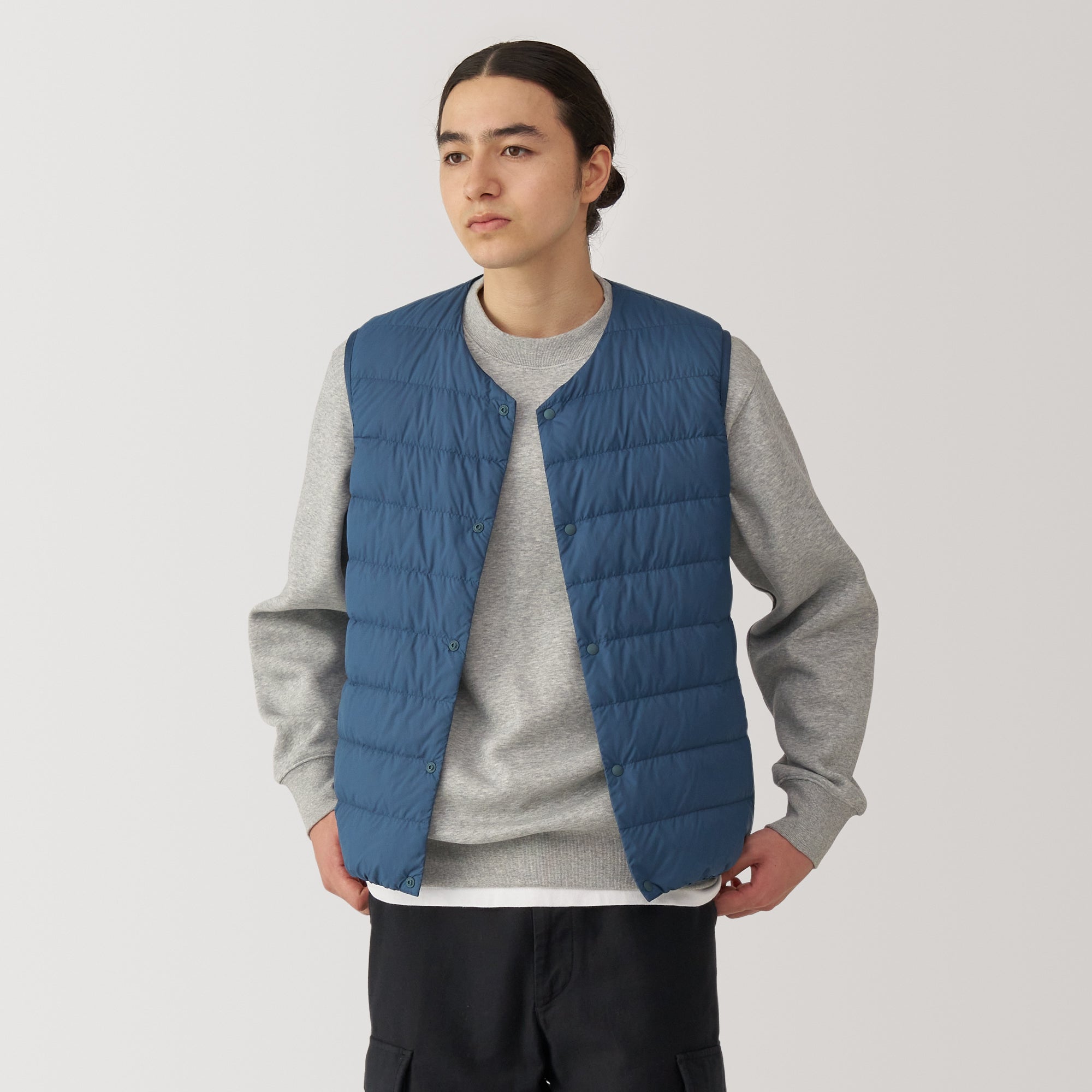 Men's Lightweight Down Collarless Vest - Image 3
