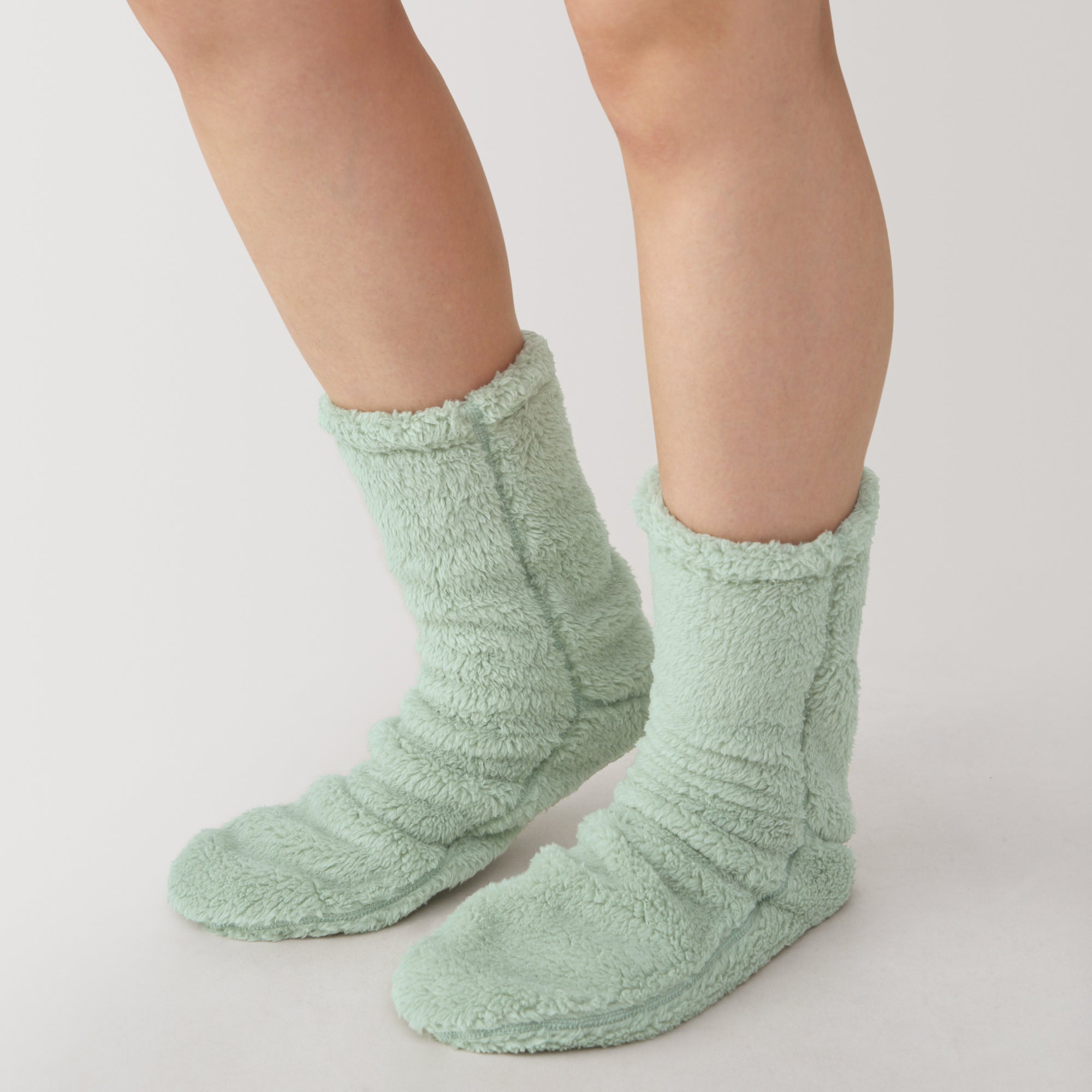 Right Angle Boa Fleece Cozy Socks - Image 13