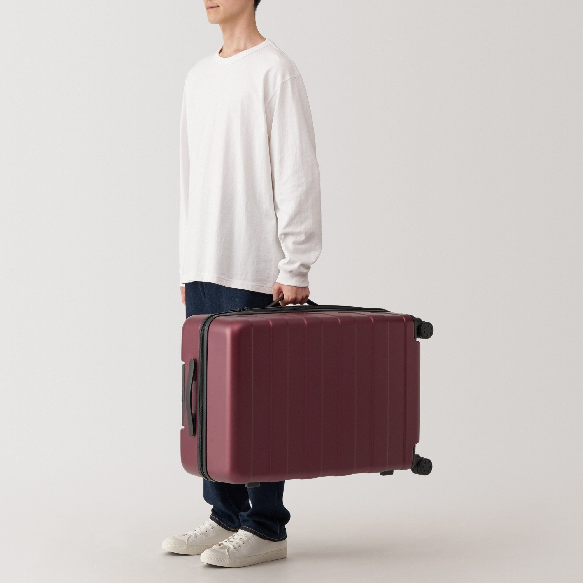 Adjustable Handle Hard Shell Suitcase 75L | Check-In - Image 19