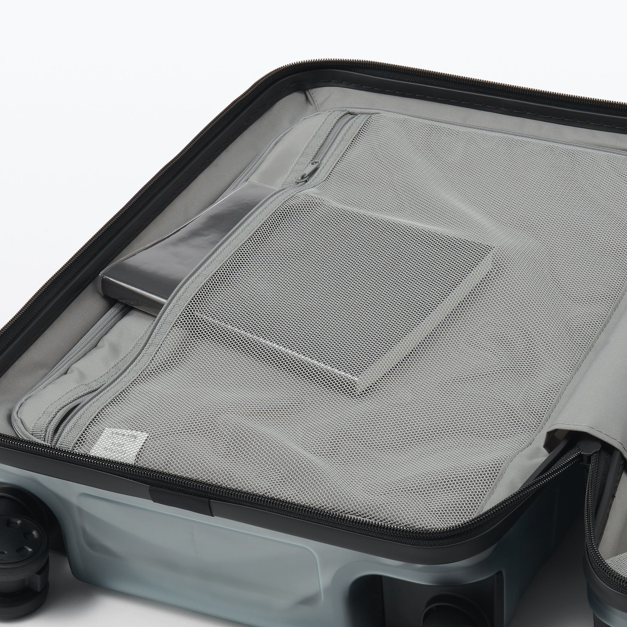 Adjustable Handle Hard Shell Suitcase 36L - Translucent | Carry-On - Image 8