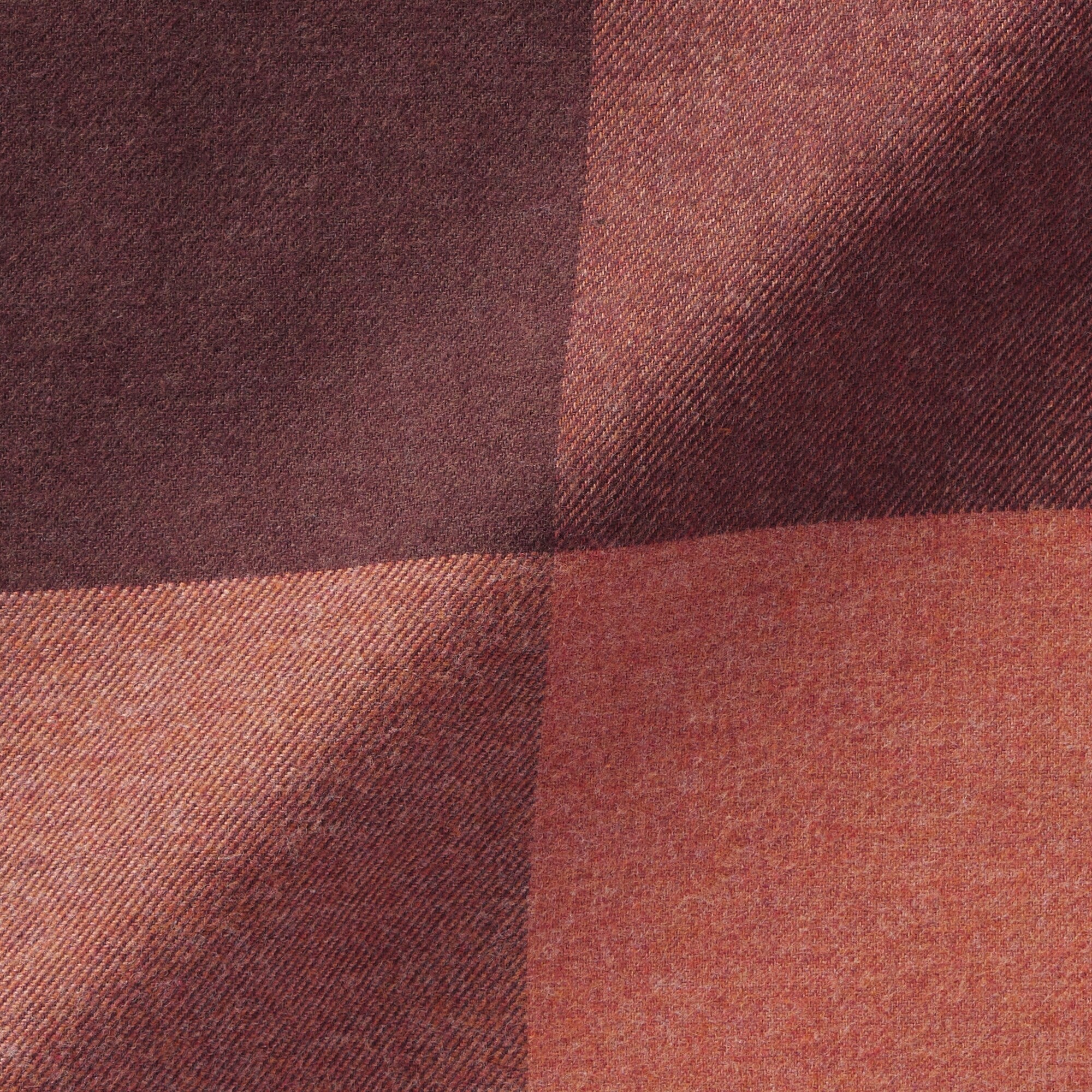 Cotton Flannel Patterned Pillowcase - Image 8