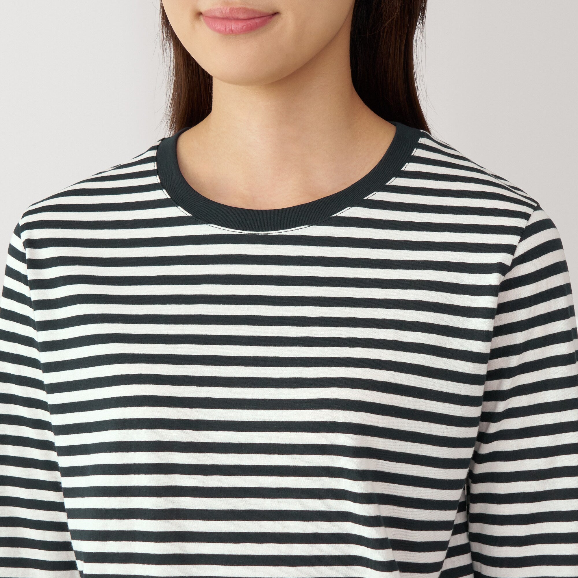 Women's Jersey Crew Neck Long Sleeve T-Shirt - Image 52