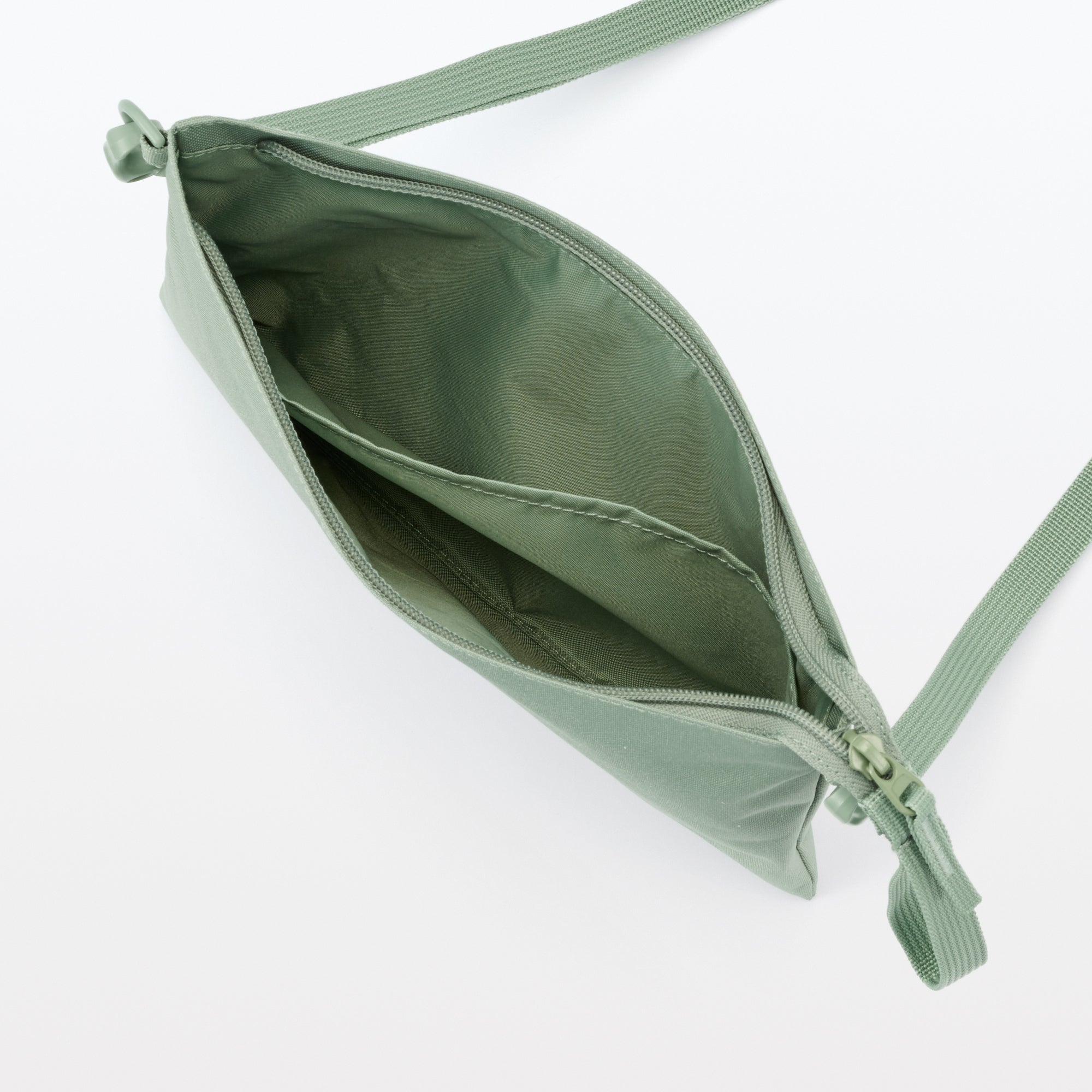 2-Way Water Repellent Sacoche - Image 33