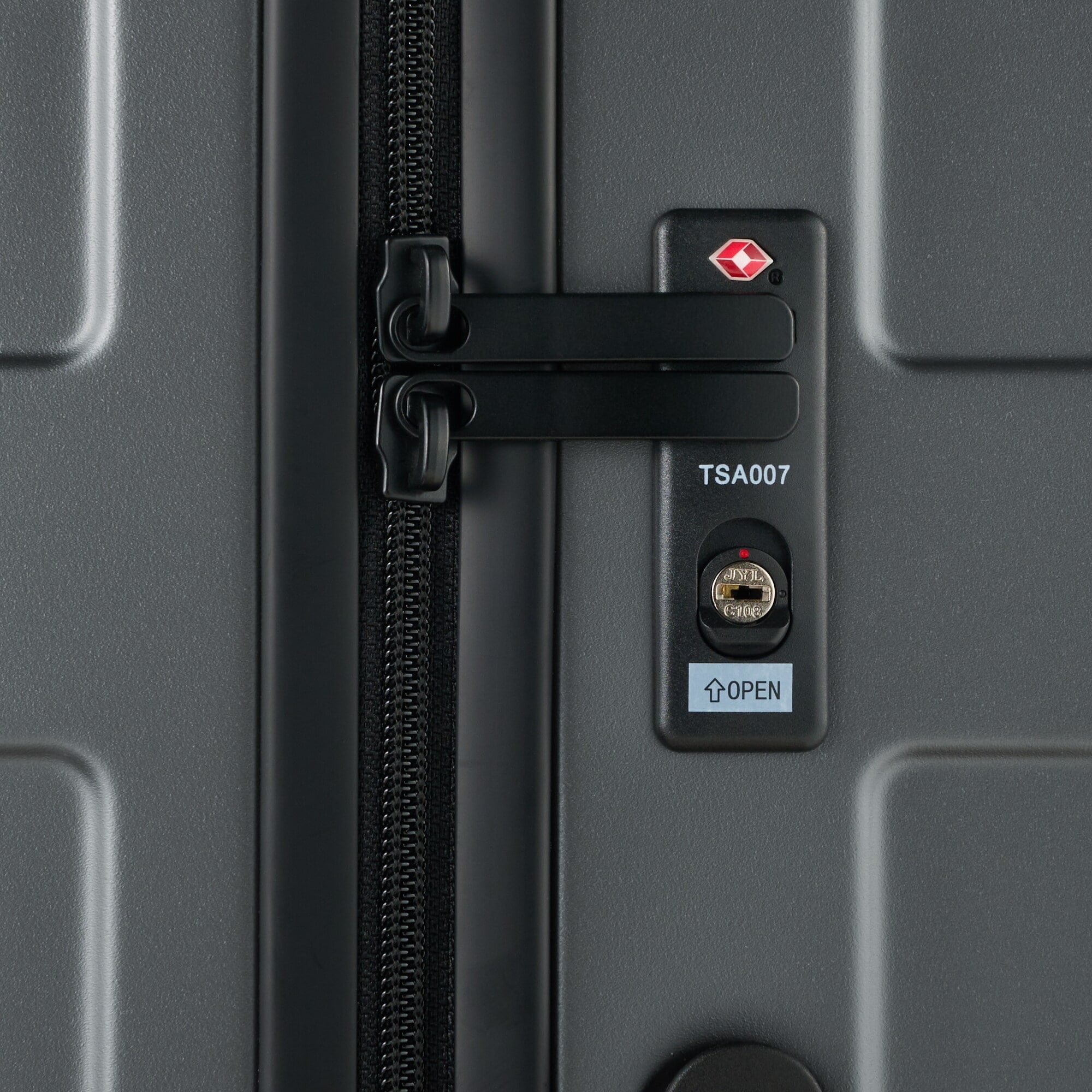 Adjustable Handle Hard Shell Suitcase 75L | Check-In - Image 47