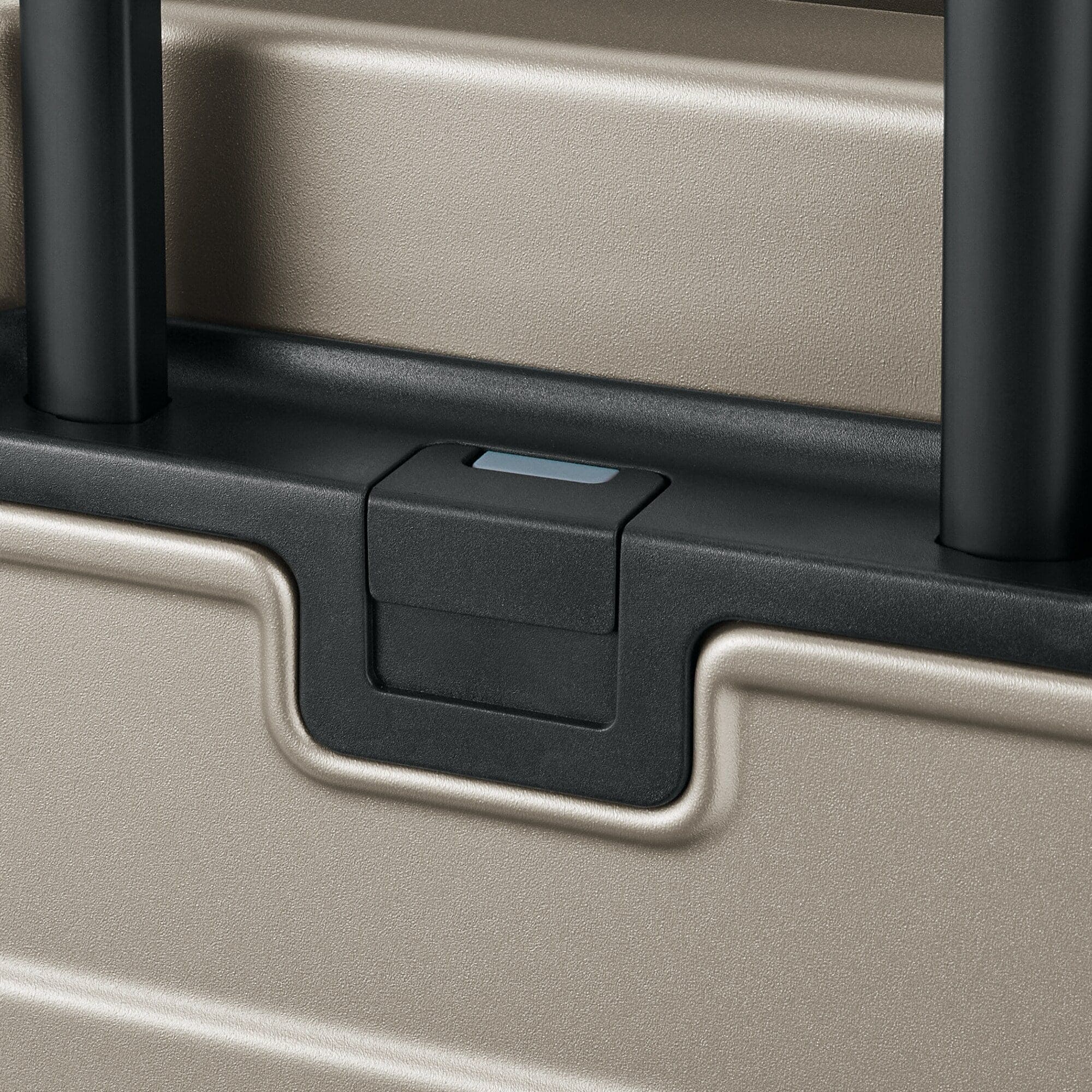 Adjustable Handle Hard Shell Suitcase 75L | Check-In - Image 27