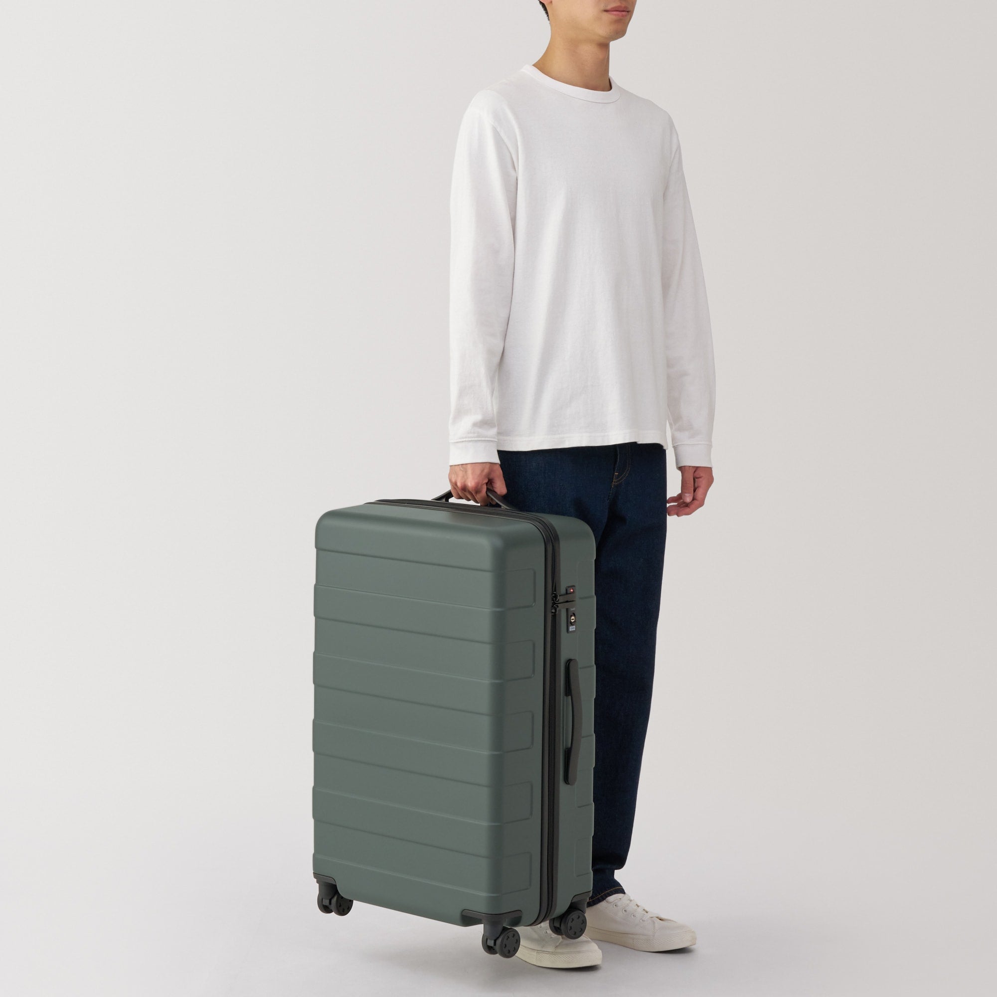 Adjustable Handle Hard Shell Suitcase 75L | Check-In - Image 10