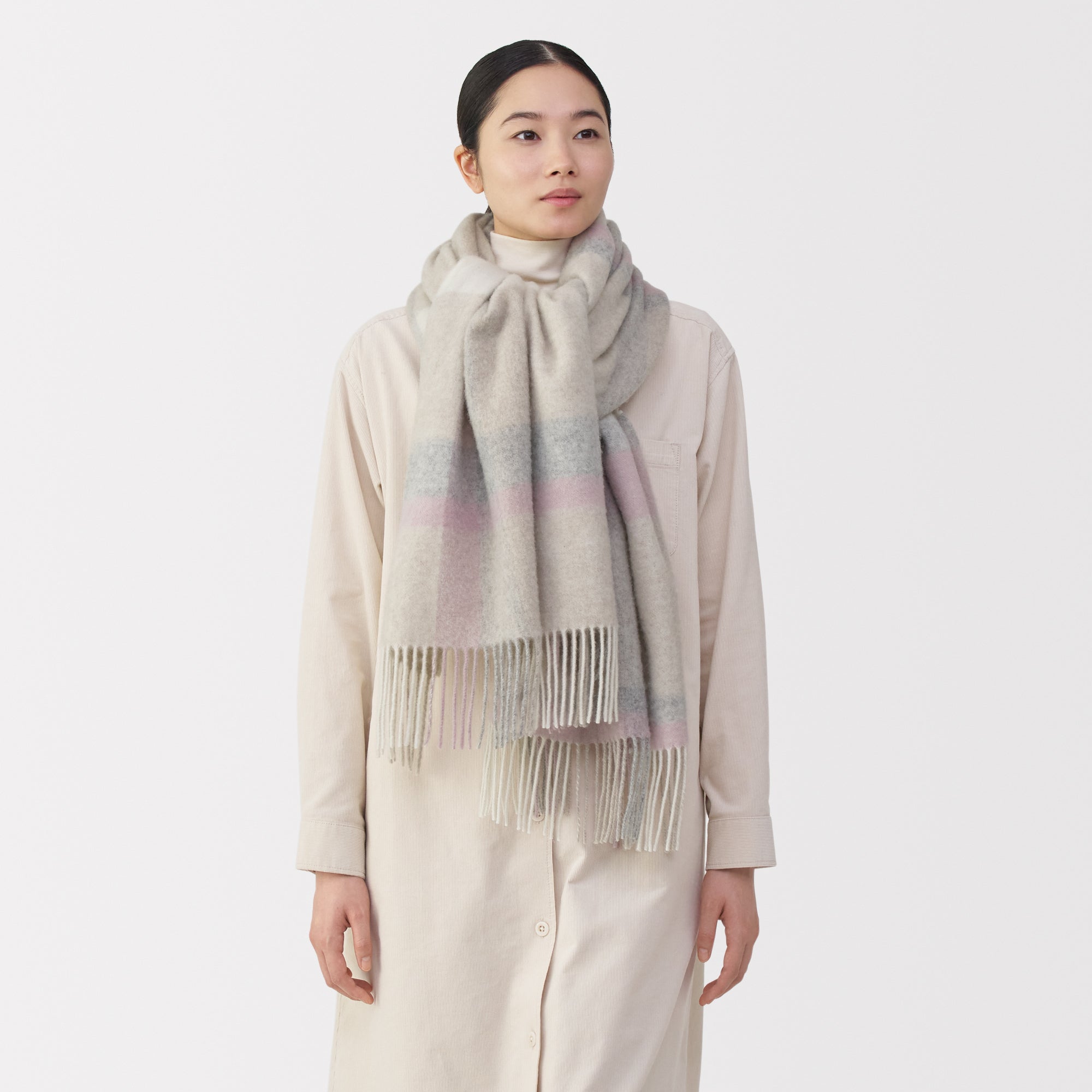 Fluffy Wool Blanket Stole - Image 13