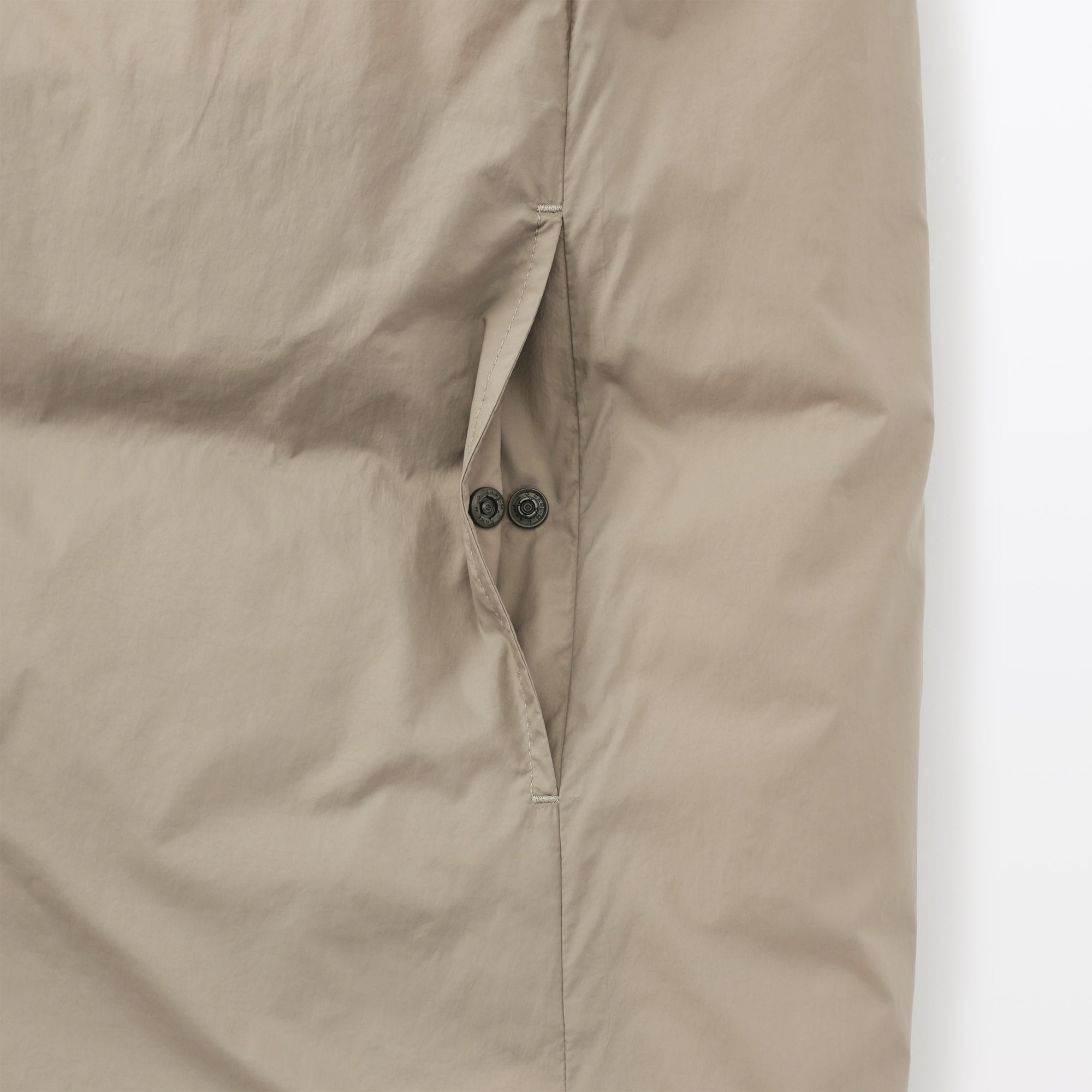 Lightweight Down Long Vest - Image 10