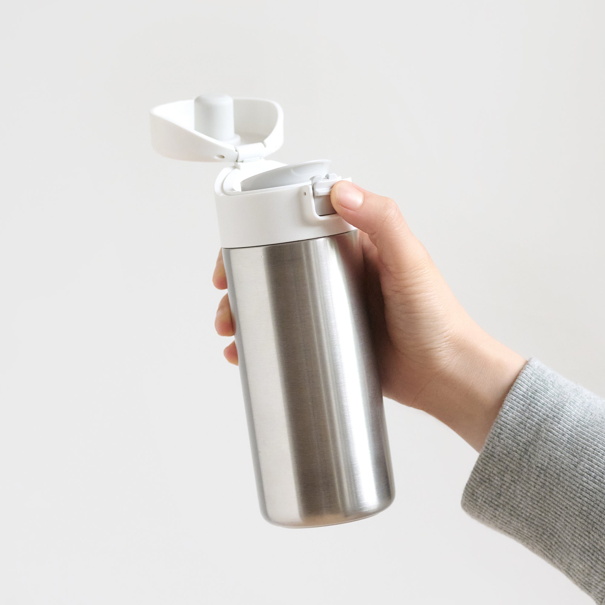 Stainless Steel Heat & Cold Retaining Mug - 11.8 fl oz - Image 3